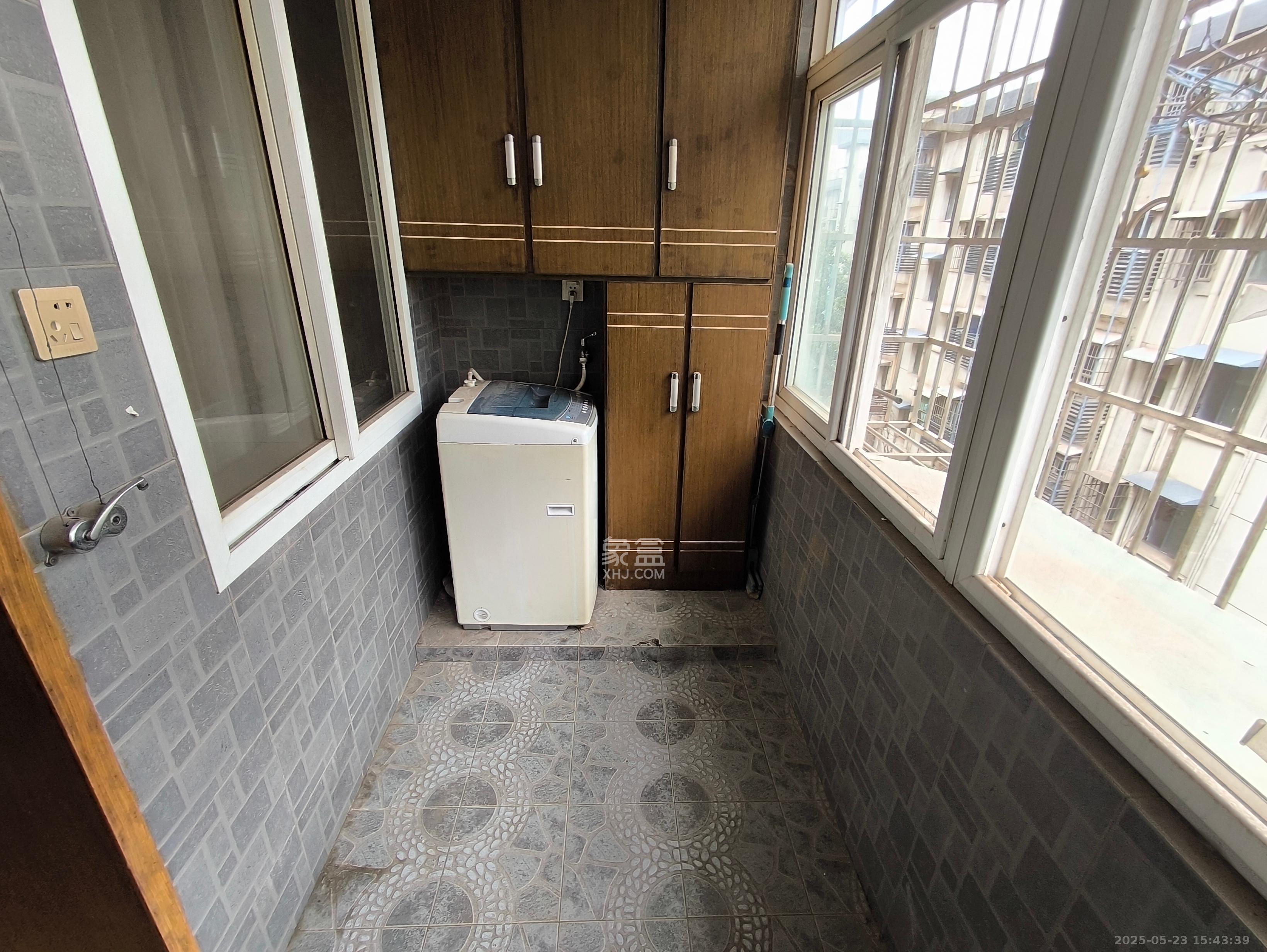 楚湘街一条巷散盘 2室1厅1卫 1800.0元/月 楚湘街一条巷散盘 2室1厅1卫 1800.0元/月室内图