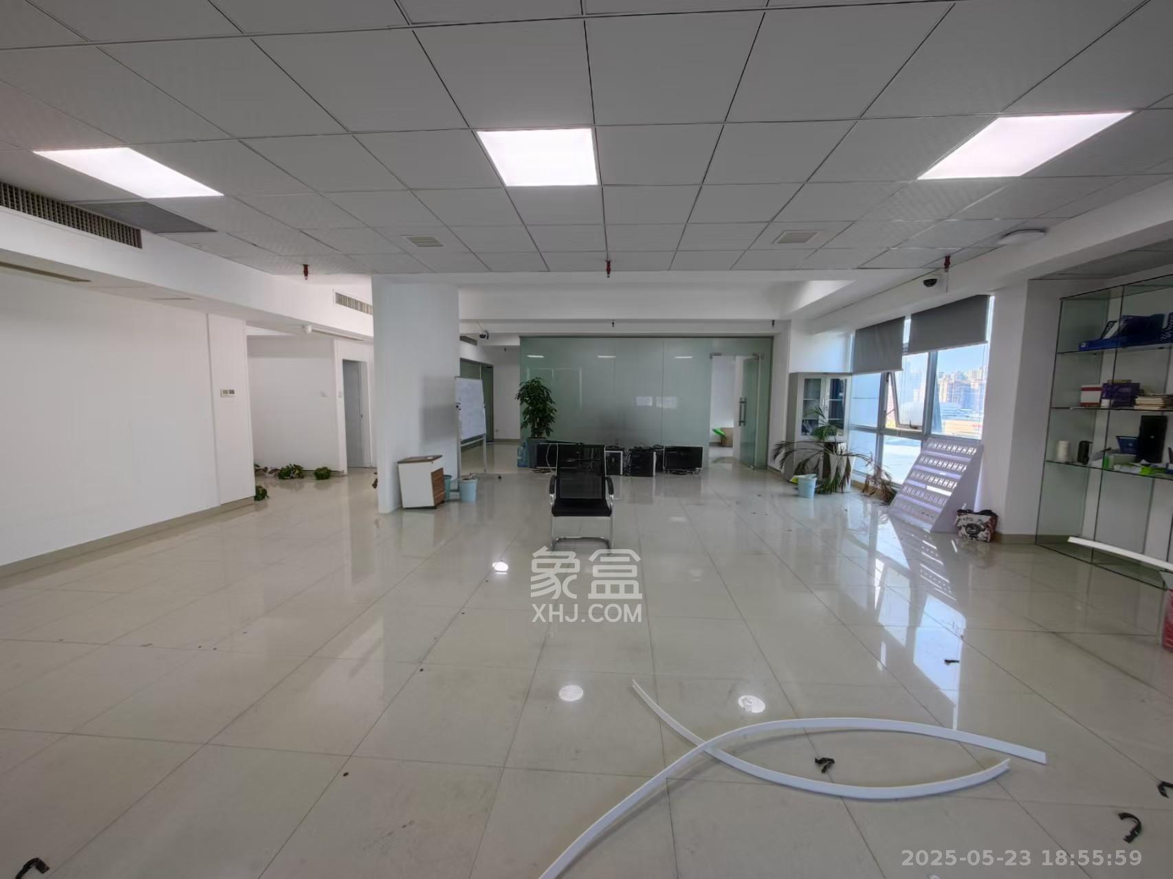 湘商世纪鑫城   208.0㎡      4999.0元/月室内图