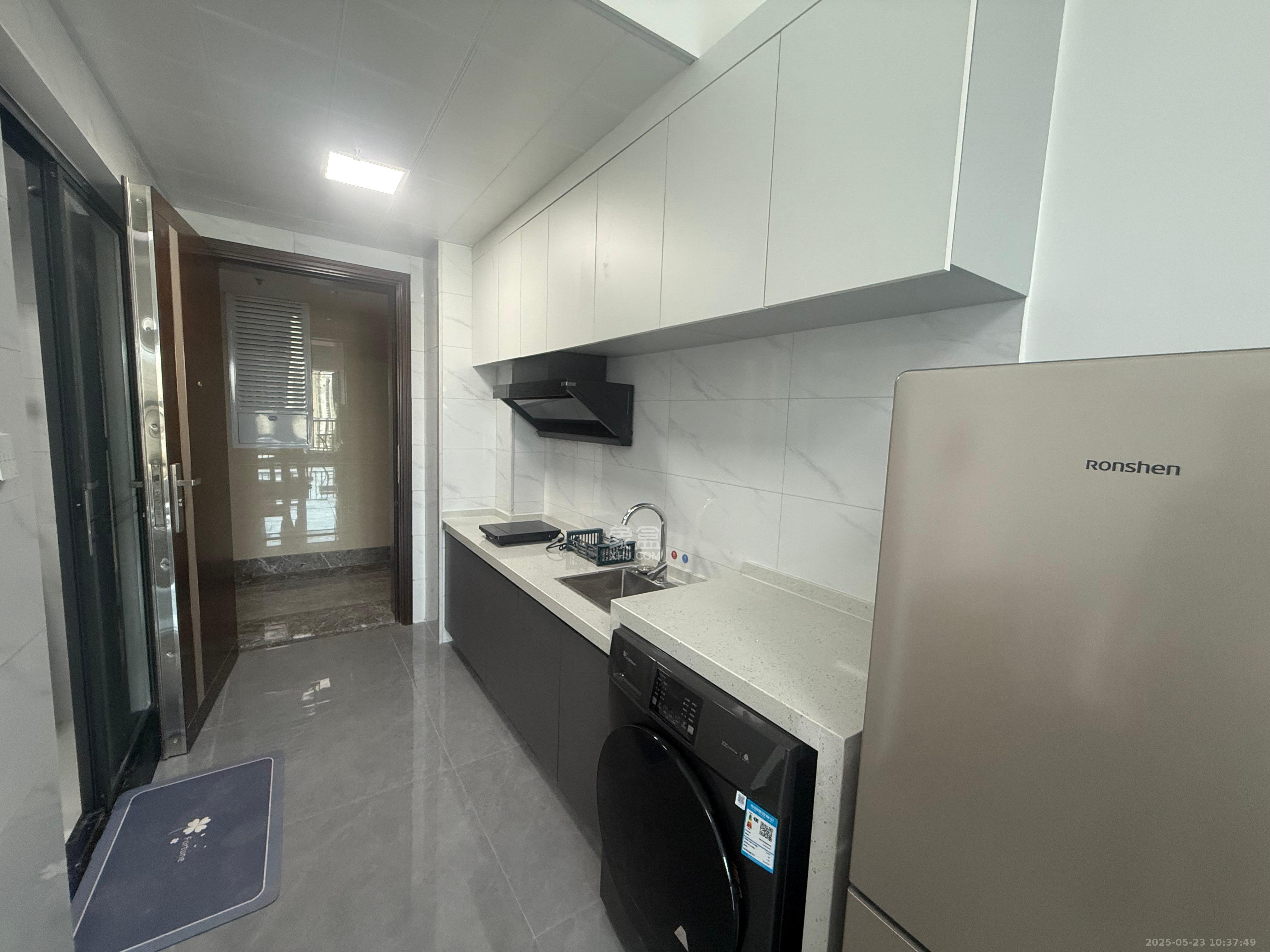 恒大誉府(融誉商业中心) 1室1厅1卫 1600.0元/月 恒大誉府(融誉商业中心) 1室1厅1卫 1600.0元/月室内图