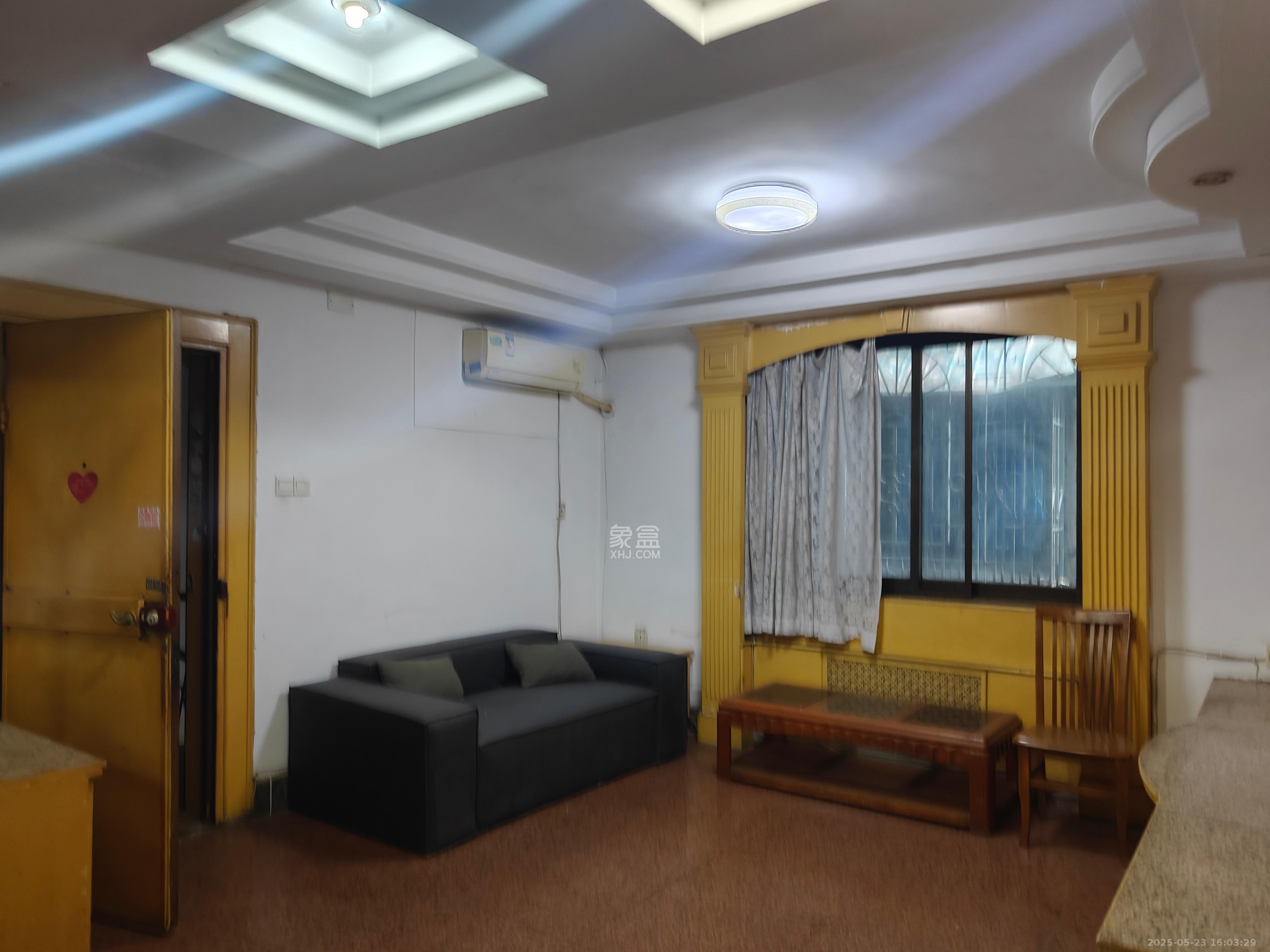 金隆家园(金隆小区)  3室2厅1卫    1500.0元/月 金隆家园(金隆小区)  3室2厅1卫    1500.0元/月