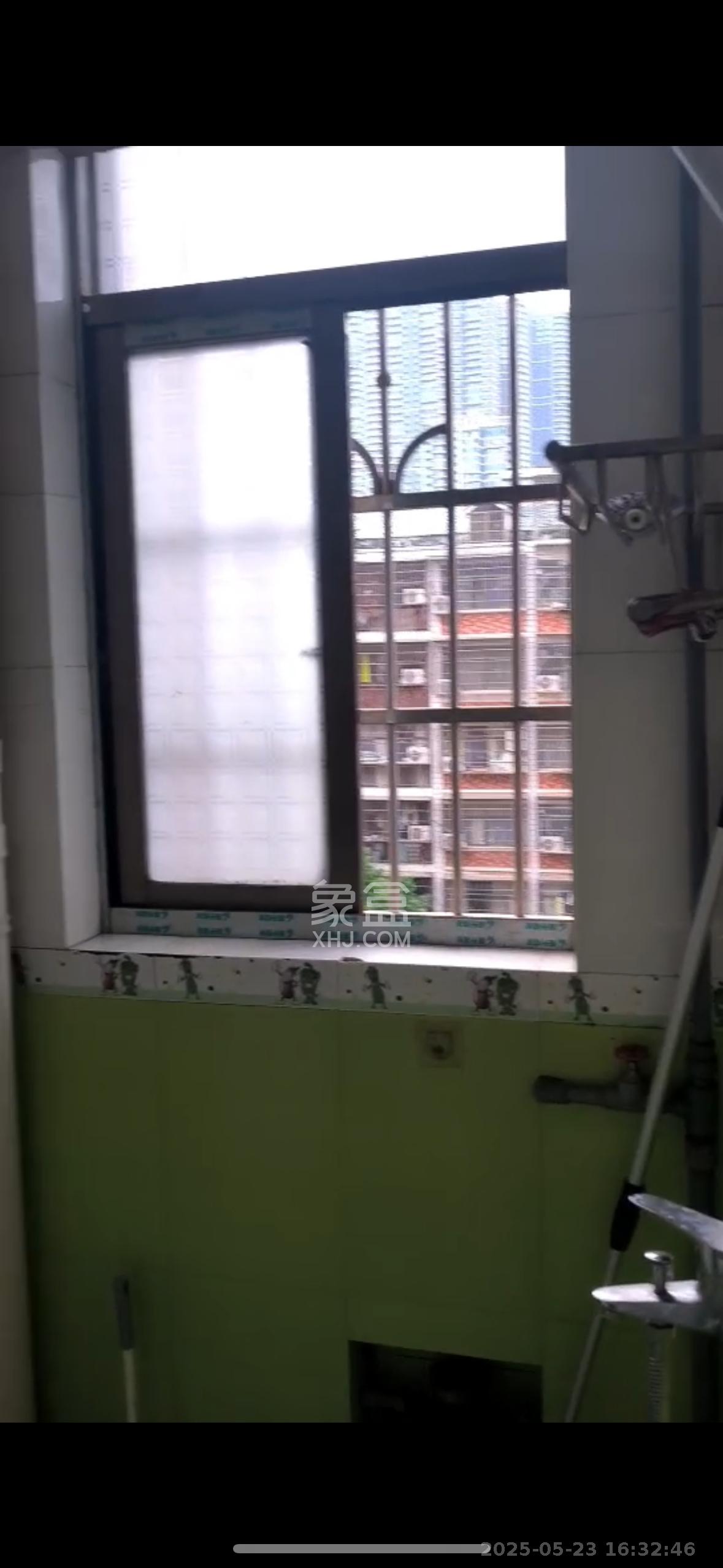 月湖安置小区（马栏山小区）  1室1厅1卫    1000.0元/月室内图