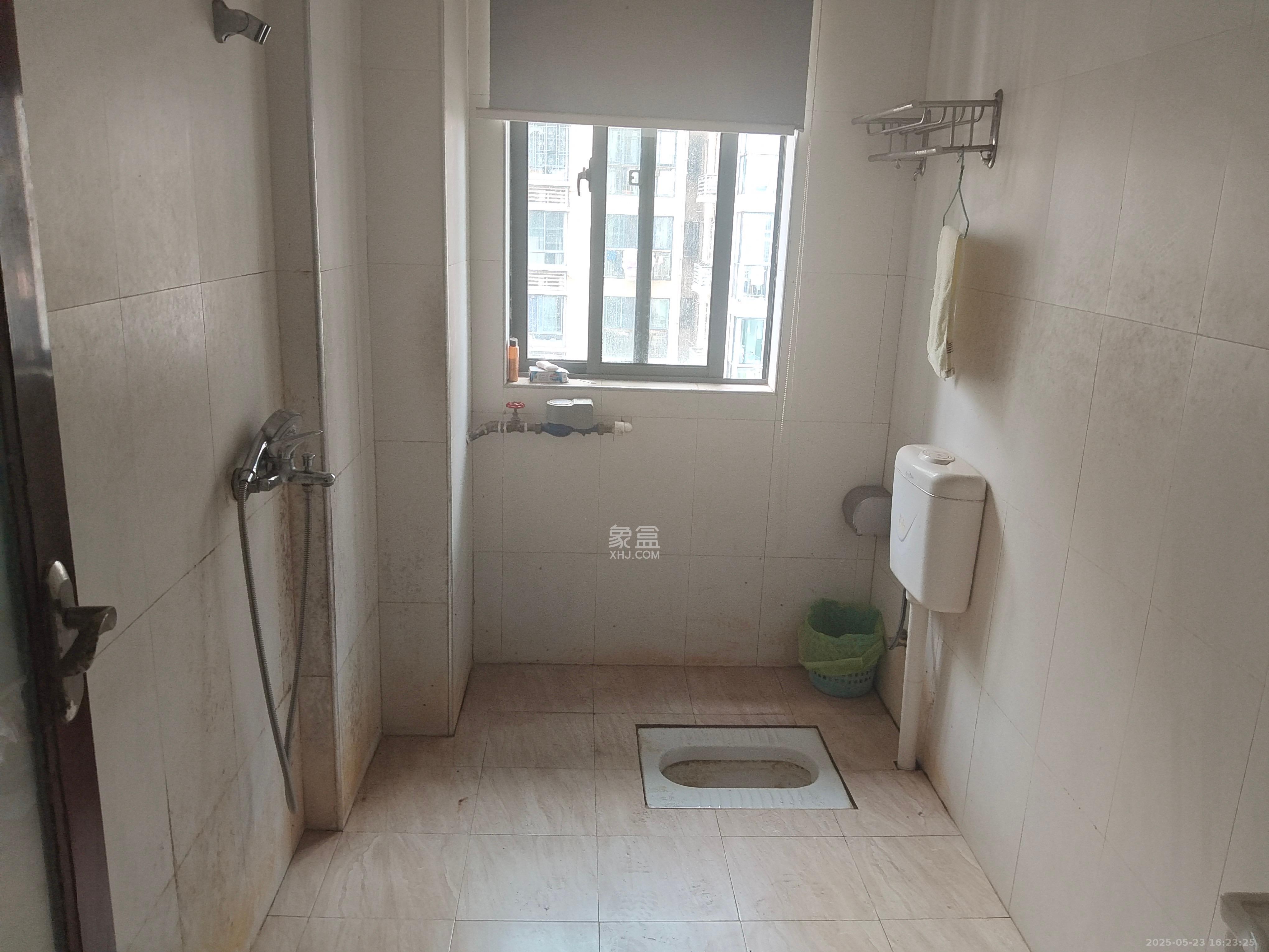 鑫远湘府逸园  2室2厅1卫   1300.00元/月