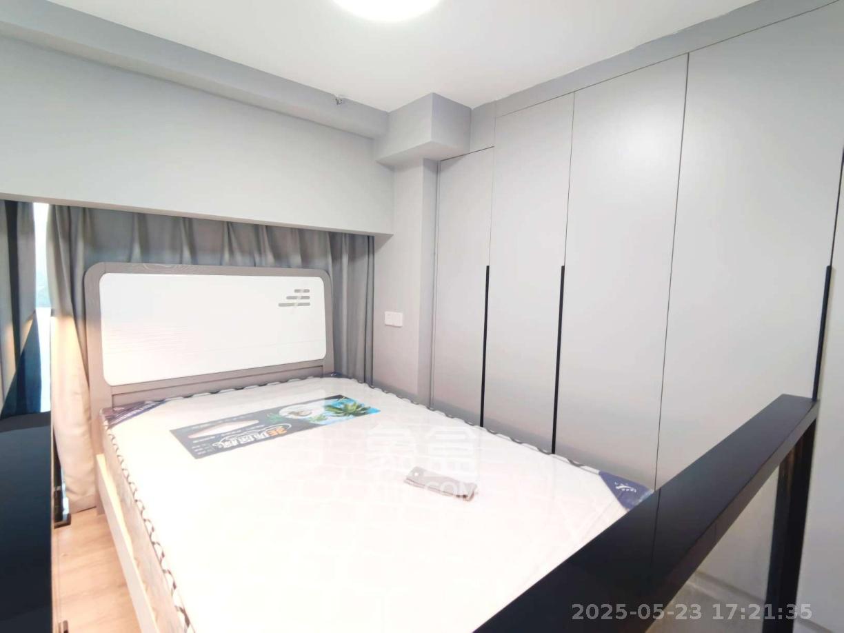 卓越伊景寓  2室1厅1卫    2250.0元/月室内图