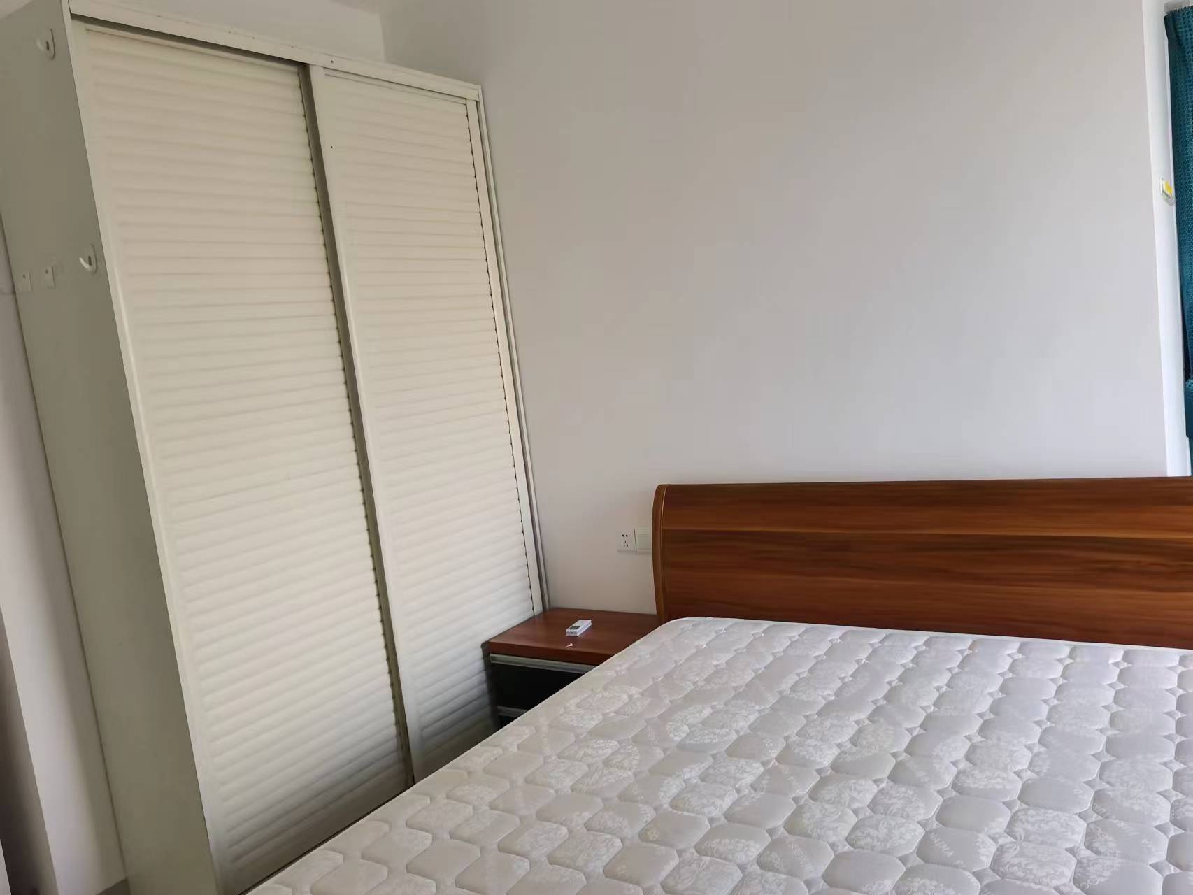 和信广场 3室1厅1卫 3000.0元/月 和信广场 3室1厅1卫 3000.0元/月室内图