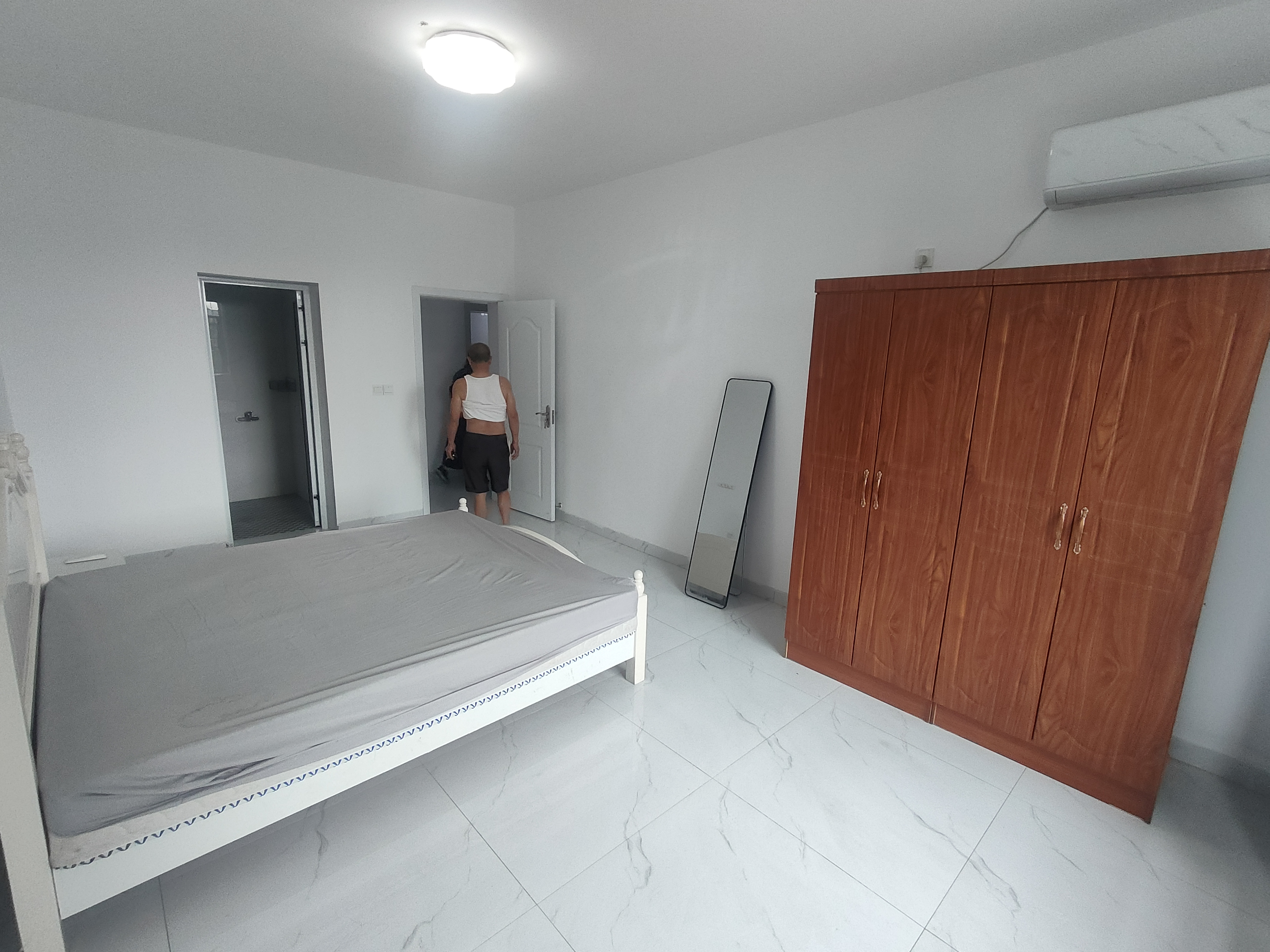 互助小区 3室2厅2卫 1500.0元/月 互助小区 3室2厅2卫 1500.0元/月室内图