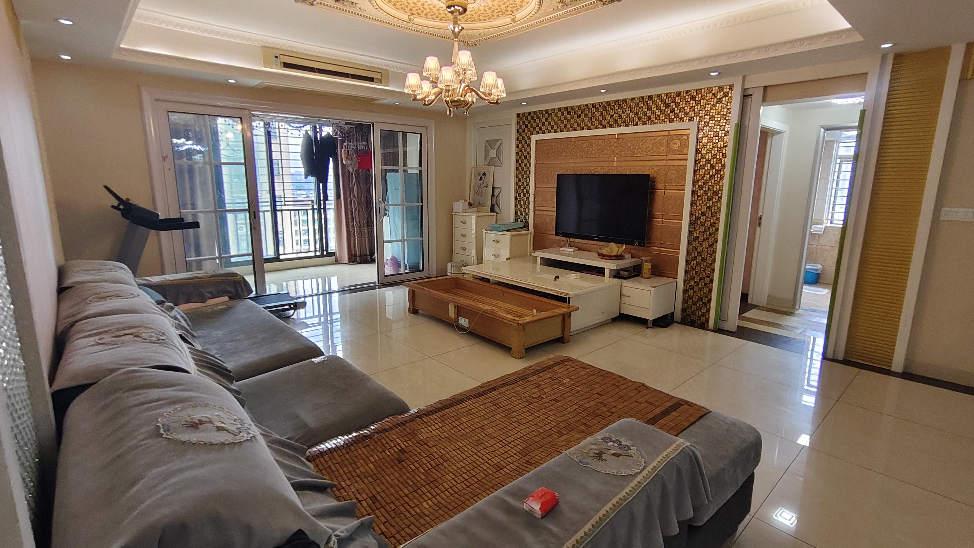 御景华庭 4室2厅2卫 79.8万 御景华庭 4室2厅2卫 79.8万室内图