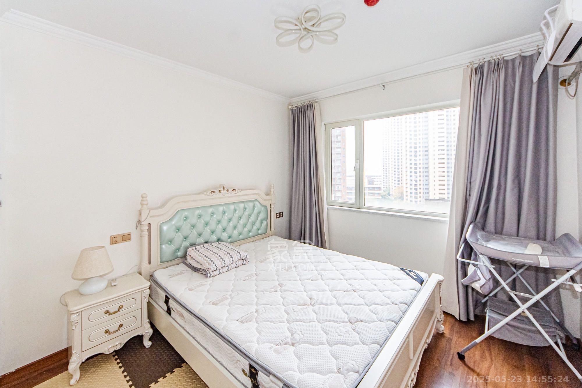 北辰三角洲E4区 3室2厅1卫 3880.0元/月 北辰三角洲E4区 3室2厅1卫 3880.0元/月室内图