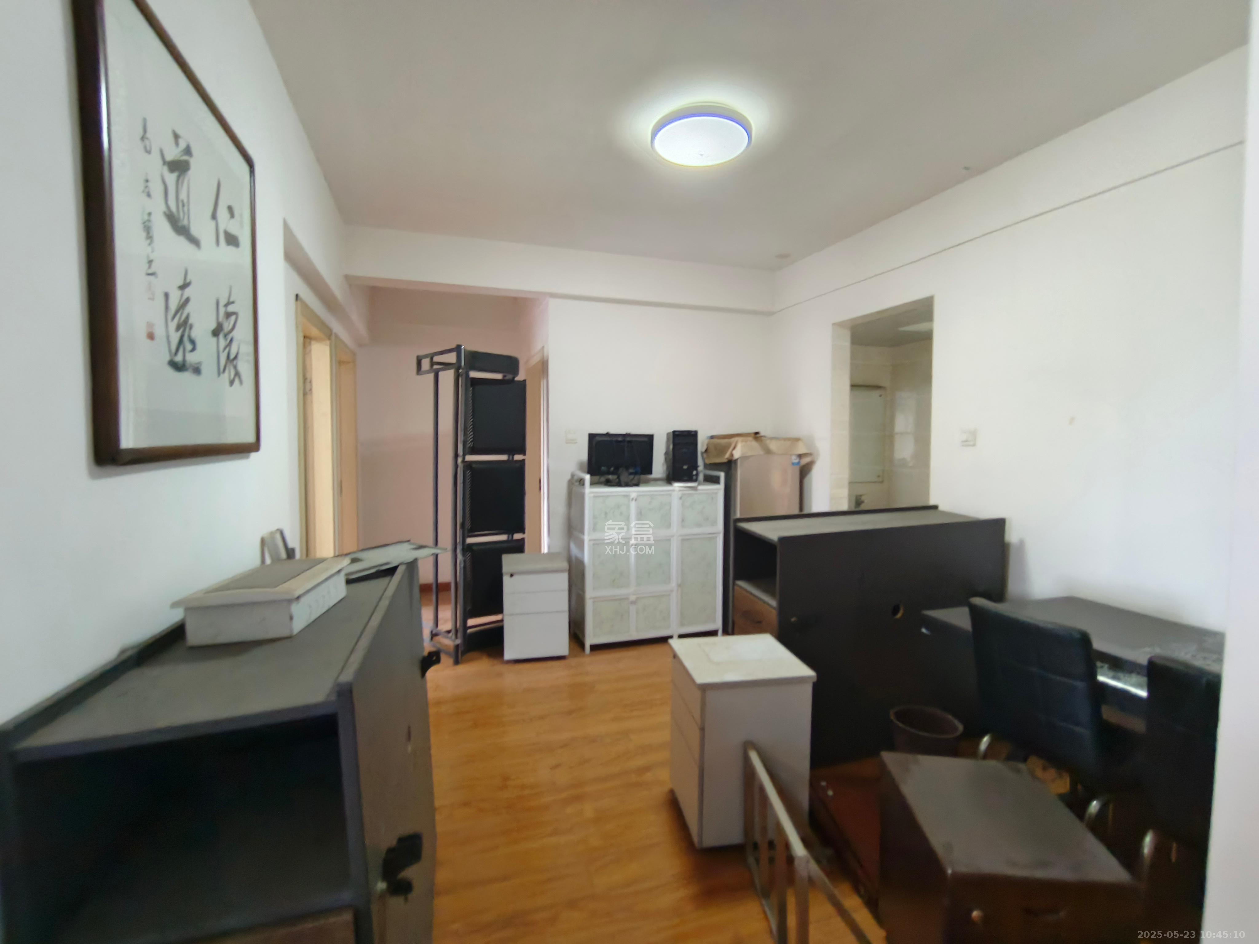 长城雅苑 3室2厅2卫 2200.0元/月 长城雅苑 3室2厅2卫 2200.0元/月室内图