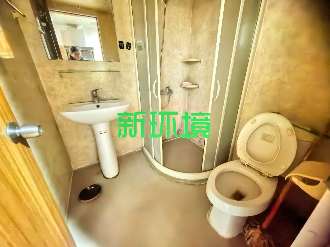 蓝色港湾  1室1厅1卫   20.80万客厅