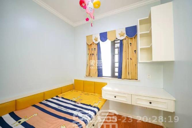 中南国际眼镜城(中伟商业中心)  3室2厅1卫    2500.0元/月 中南国际眼镜城(中伟商业中心)  3室2厅1卫    2500.0元/月室内图