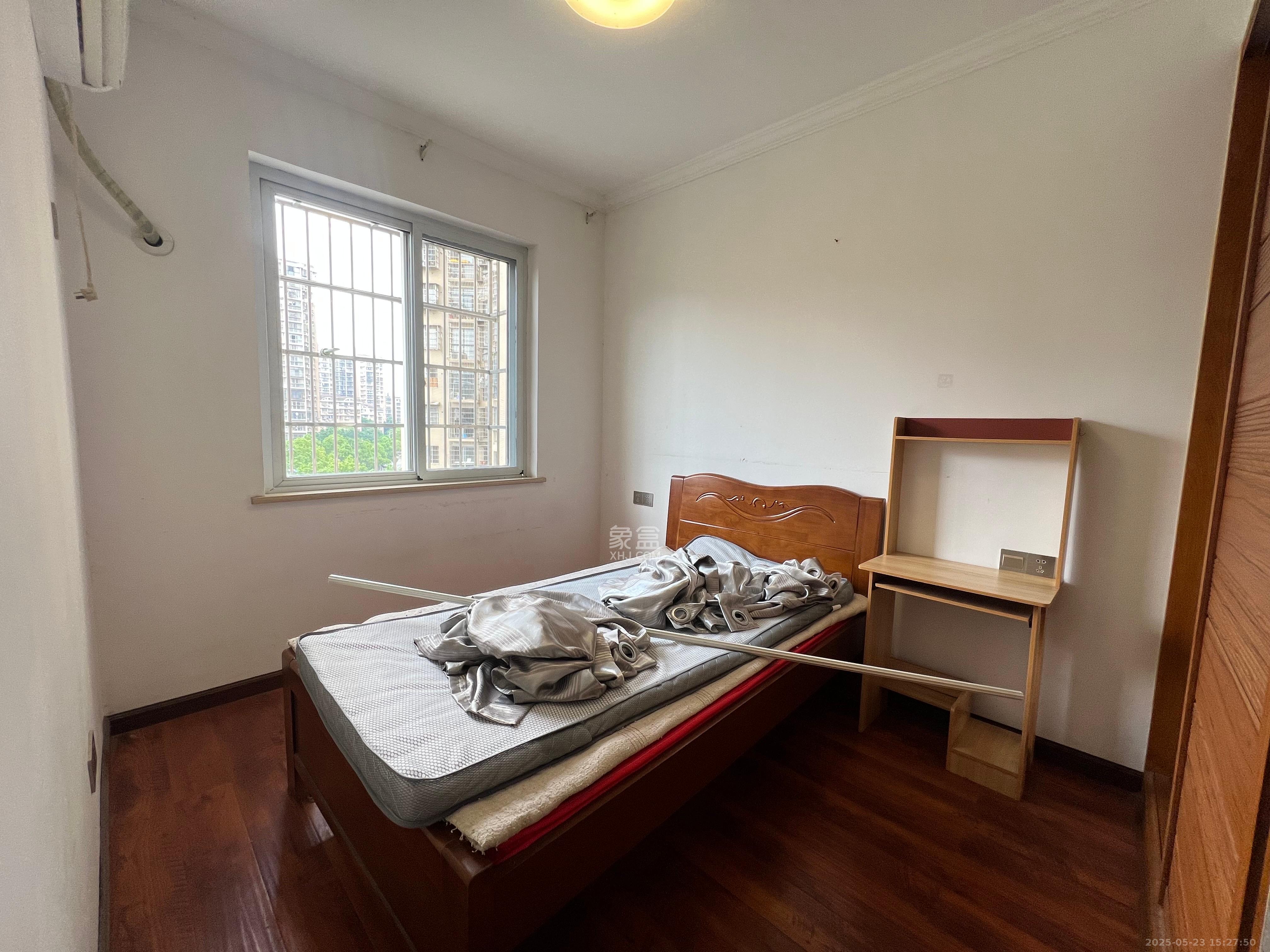 谷山庭院二期 3室2厅1卫 1900.0元/月 谷山庭院二期 3室2厅1卫 1900.0元/月室内图