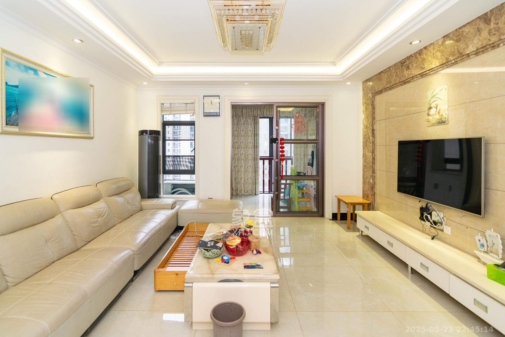 联诚国际城  3室2厅2卫    71.8万 联诚国际城  3室2厅2卫    71.8万