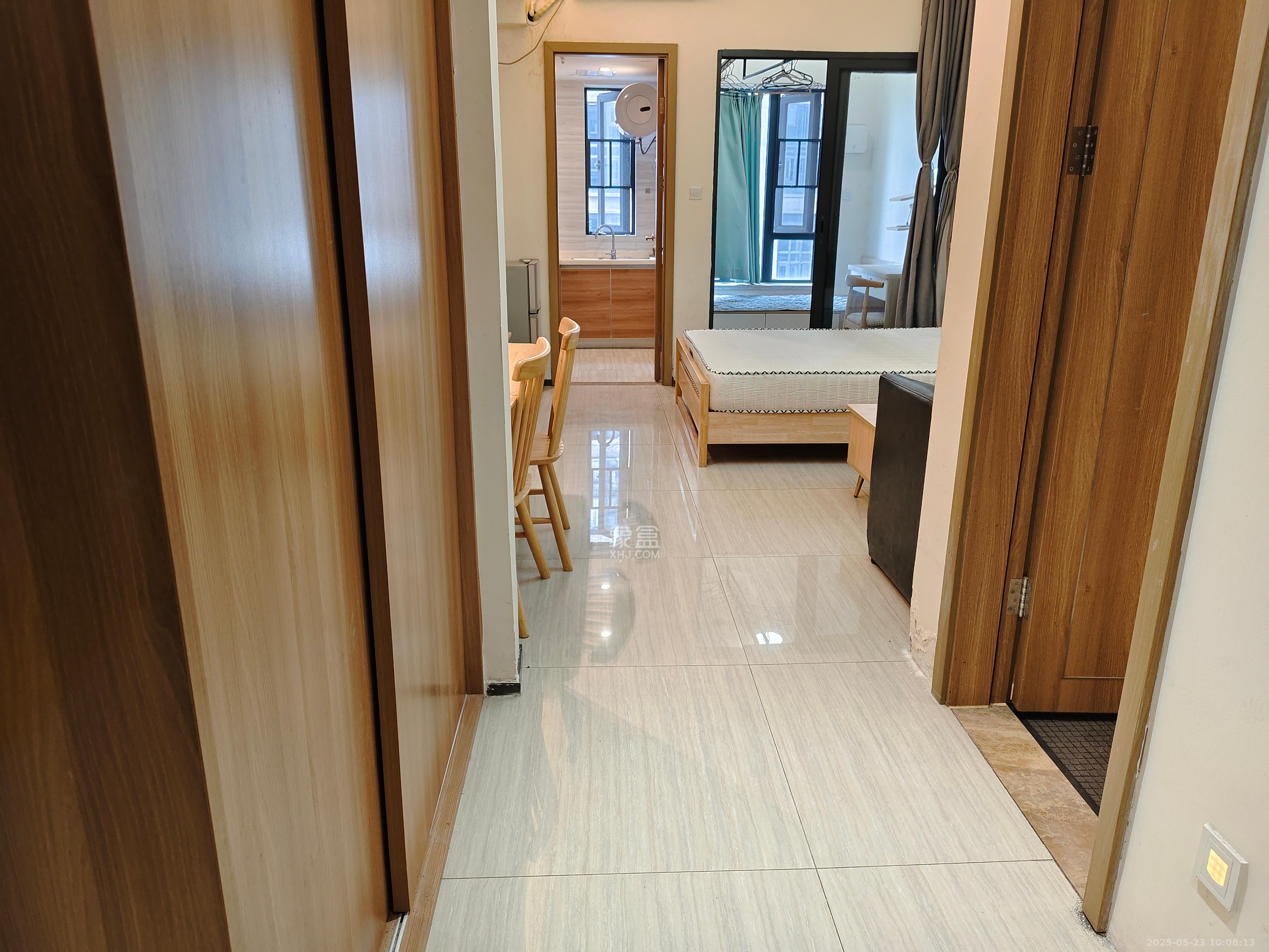 恒大上林苑  1室1厅1卫   1500.00元/月室内图1
