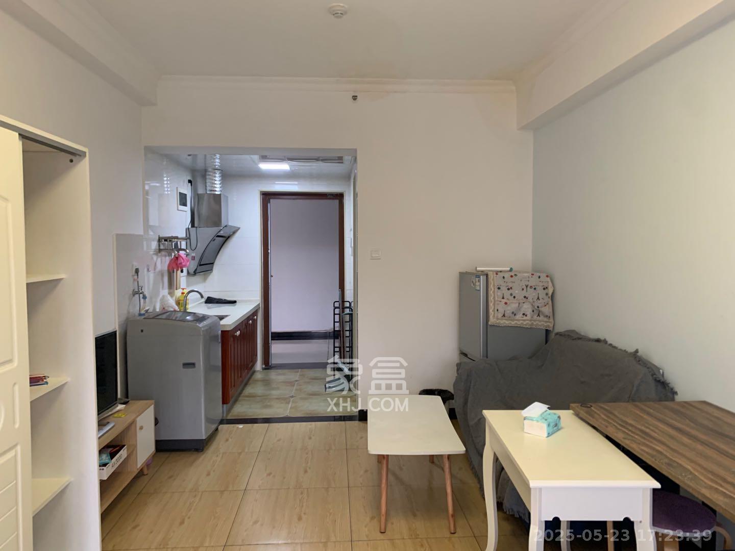 中建芙蓉工社 1室1厅1卫 1050.0元/月 中建芙蓉工社 1室1厅1卫 1050.0元/月室内图