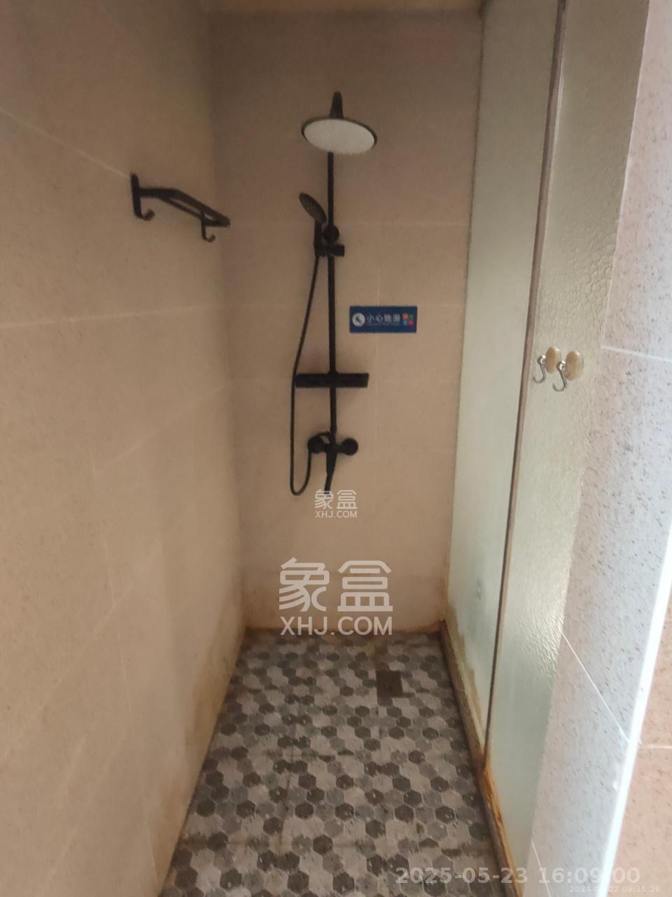 宇成朝阳广场 2室1厅1卫 1800.0元/月 宇成朝阳广场 2室1厅1卫 1800.0元/月室内图