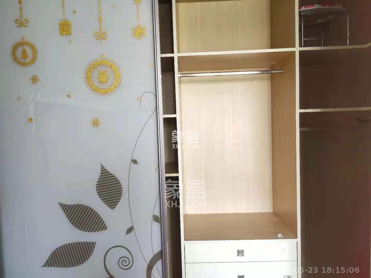 华菱蓝调国际(华菱.香墅美地) 4室2厅2卫 2600.0元/月 华菱蓝调国际(华菱.香墅美地) 4室2厅2卫 2600.0元/月室内图