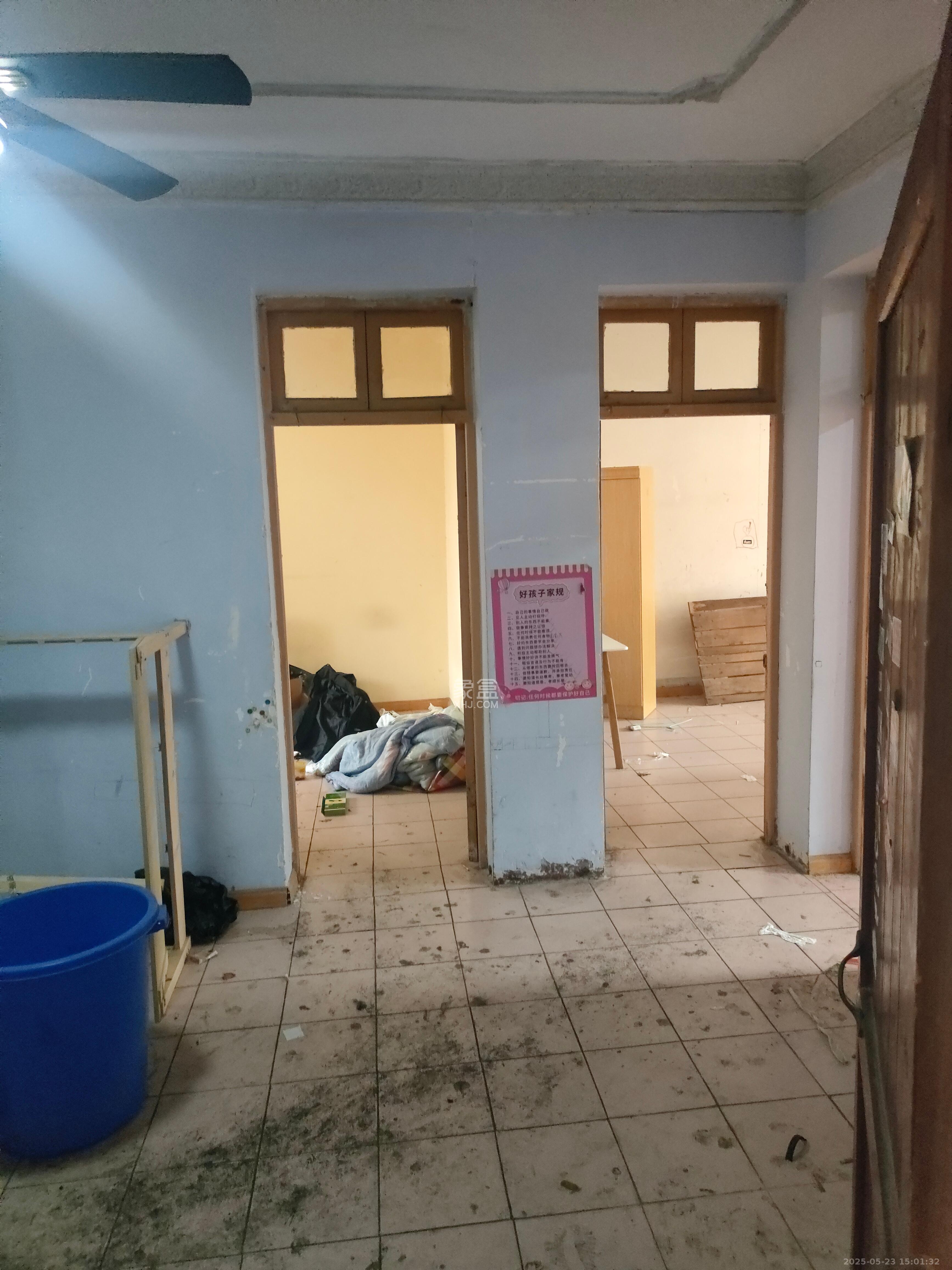 东茅街散盘 3室1厅1卫 2800.0元/月 东茅街散盘 3室1厅1卫 2800.0元/月室内图