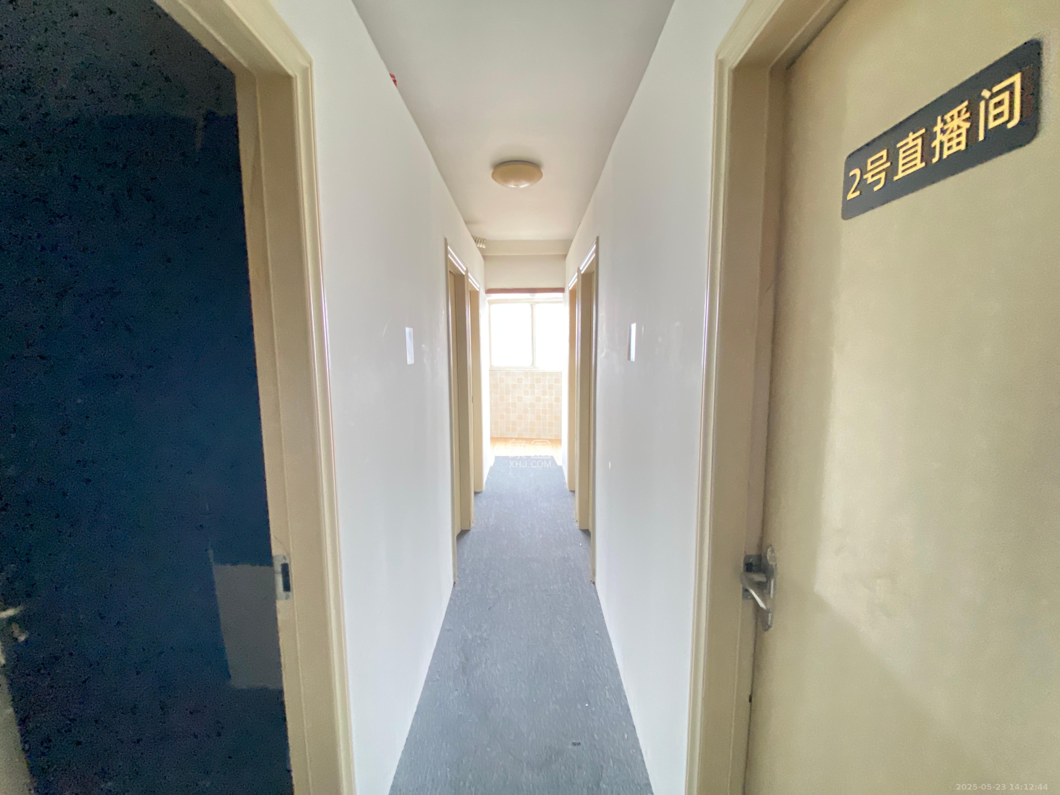 明星村  3室2厅1卫    3200.0元/月室内图