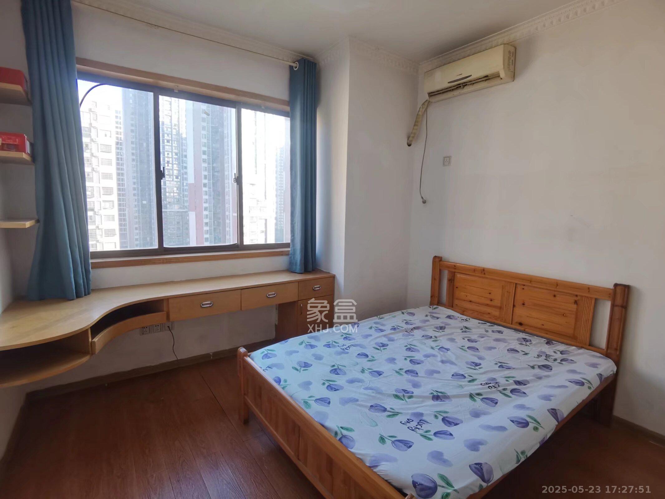 四季星城 3室2厅2卫 1800.0元/月 四季星城 3室2厅2卫 1800.0元/月室内图