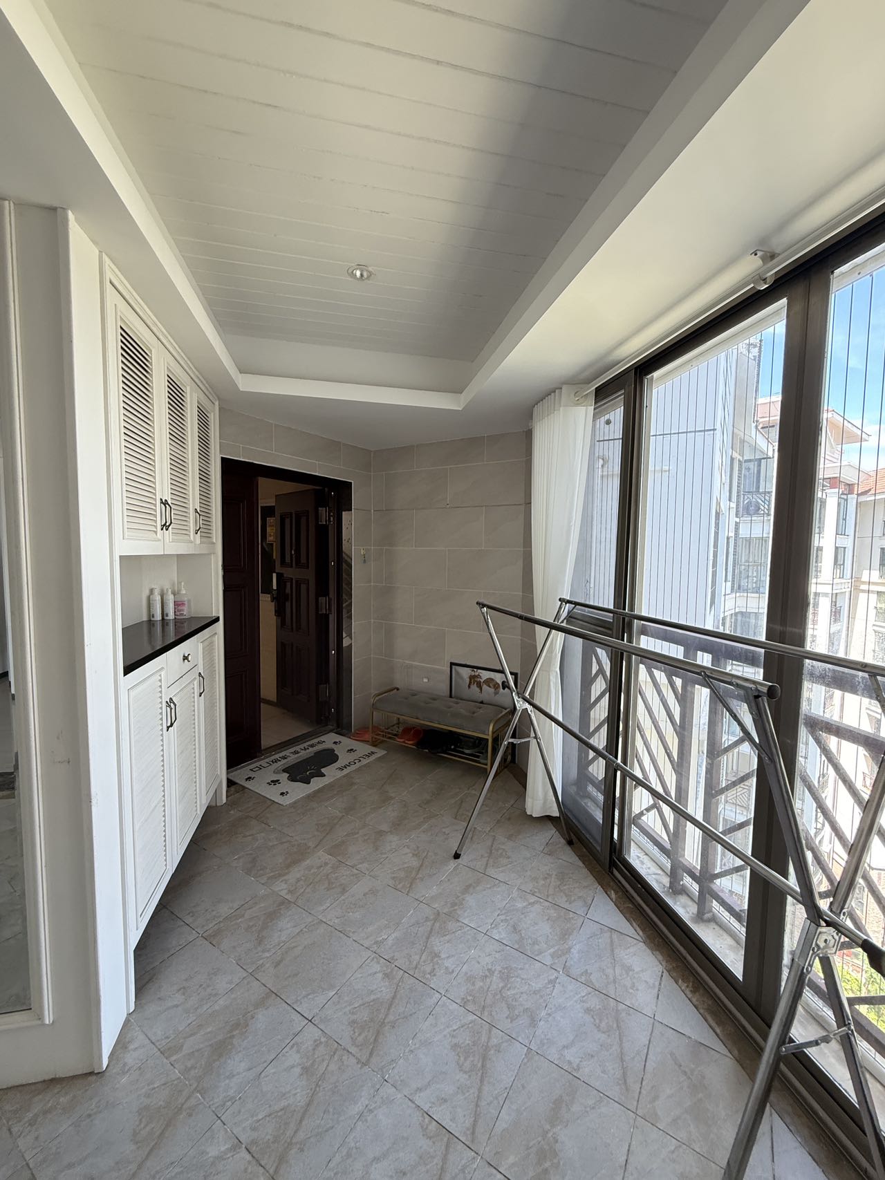 紫园A区  4室2厅3卫    6500.0元/月 紫园A区  4室2厅3卫    6500.0元/月室内图