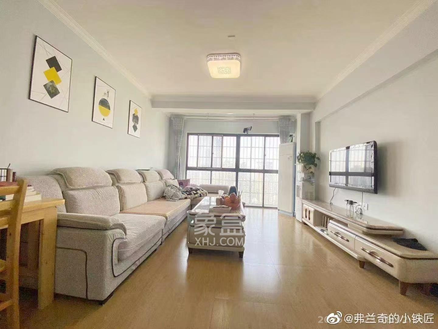 顺安大厦  2室1厅1卫   2700.00元/月室内图1