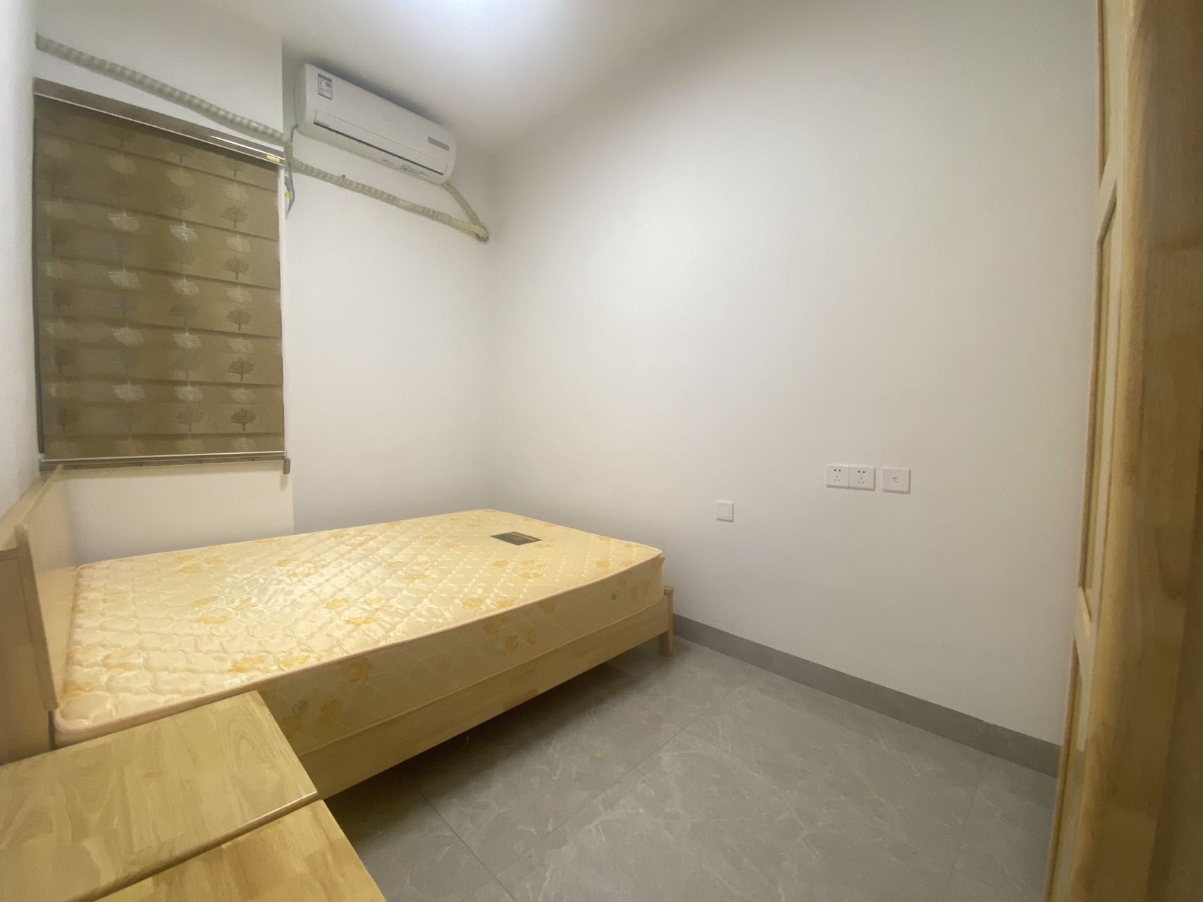 华润中心 2室1厅1卫 4500.0元/月 华润中心 2室1厅1卫 4500.0元/月室内图