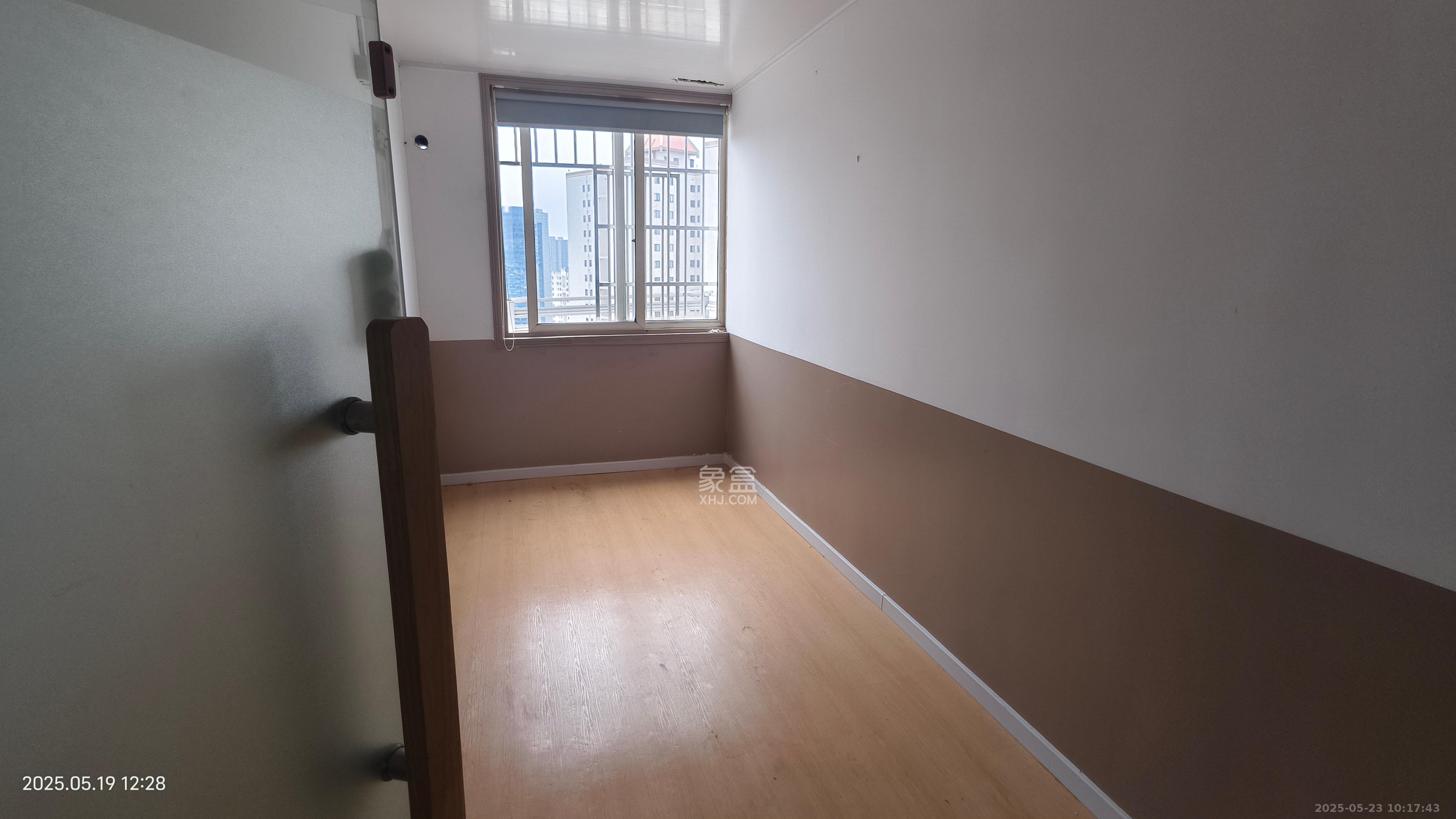 中扬大厦 7室2厅2卫 6000.0元/月 中扬大厦 7室2厅2卫 6000.0元/月室内图