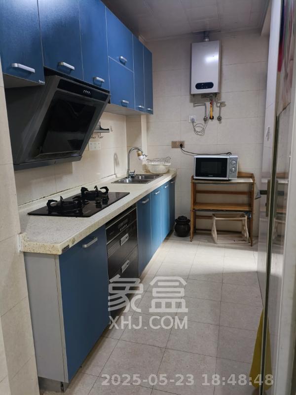 麓谷明珠  2室1厅1卫   2300.00元/月室内图