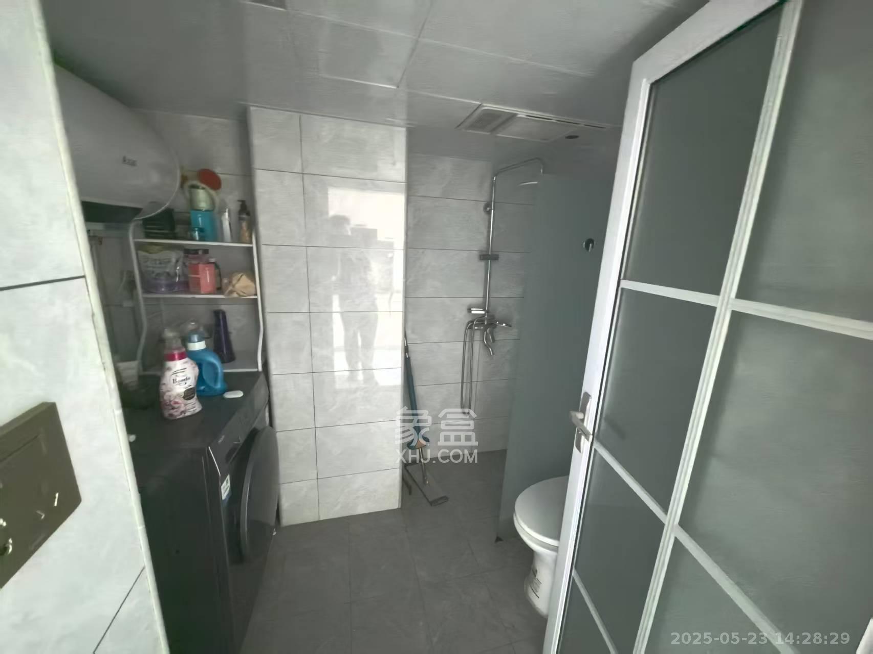 荣盛花语书苑  2室1厅1卫    2100.0元/月 荣盛花语书苑  2室1厅1卫    2100.0元/月