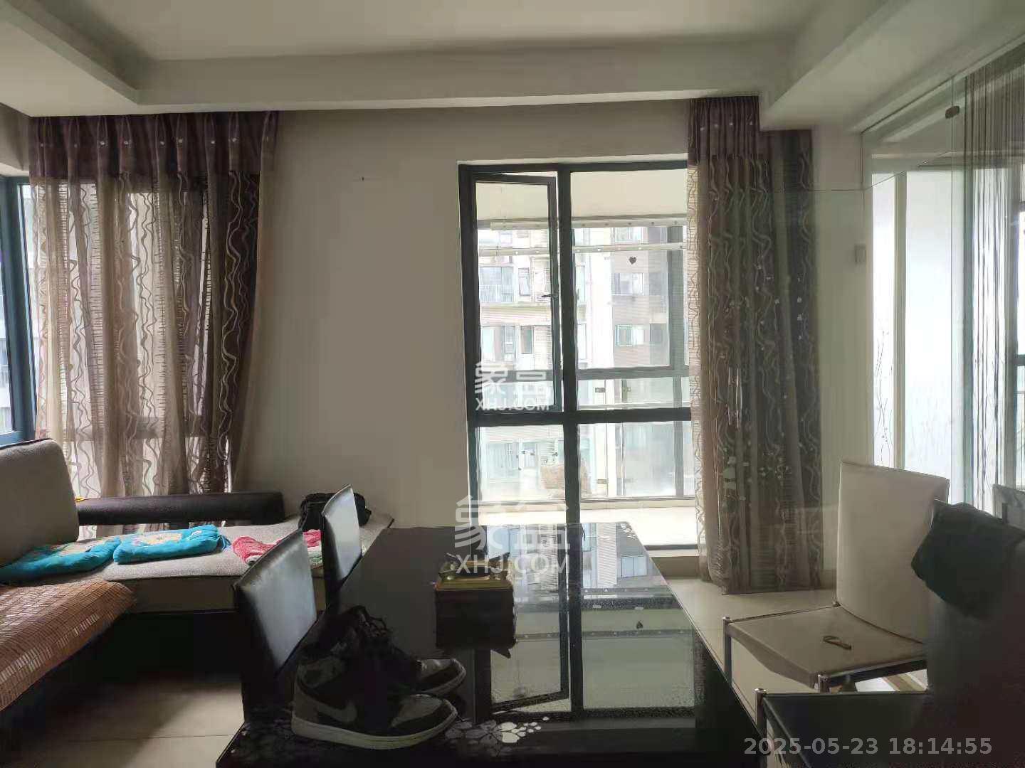 华菱蓝调国际(华菱.香墅美地) 4室2厅2卫 2600.0元/月 华菱蓝调国际(华菱.香墅美地) 4室2厅2卫 2600.0元/月室内图