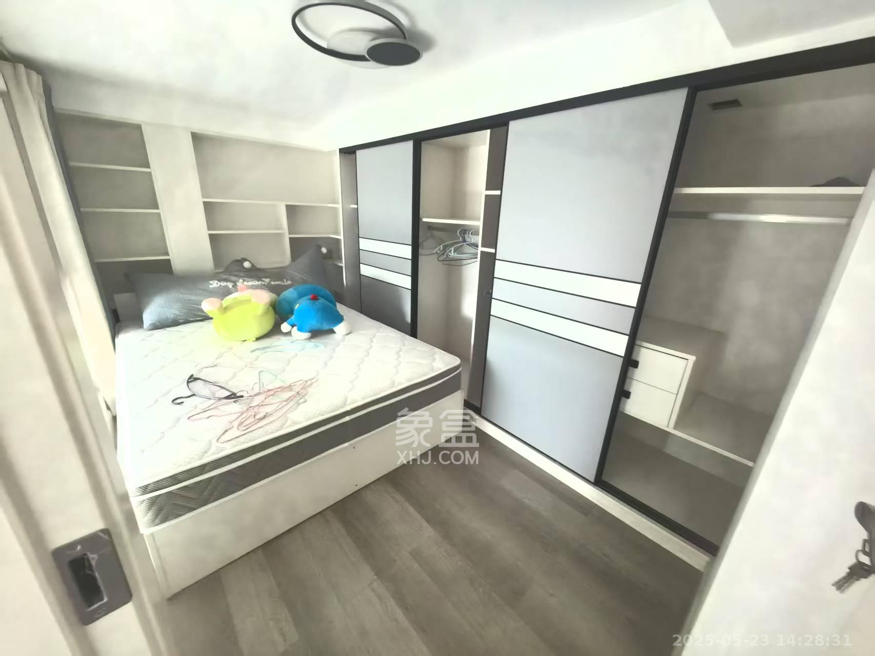 荣盛花语书苑  2室1厅1卫    2100.0元/月 荣盛花语书苑  2室1厅1卫    2100.0元/月室内图