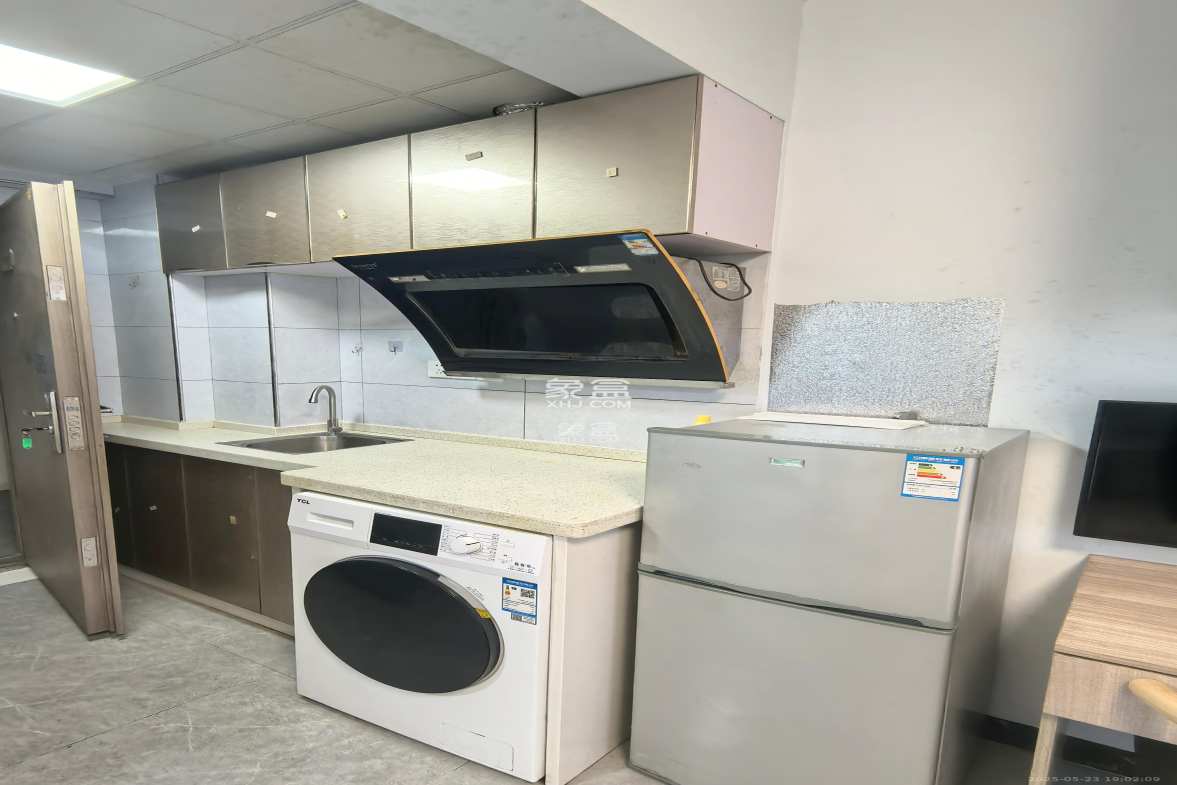 好莱城(弘德西街) 1室1厅1卫 1000.0元/月 好莱城(弘德西街) 1室1厅1卫 1000.0元/月室内图