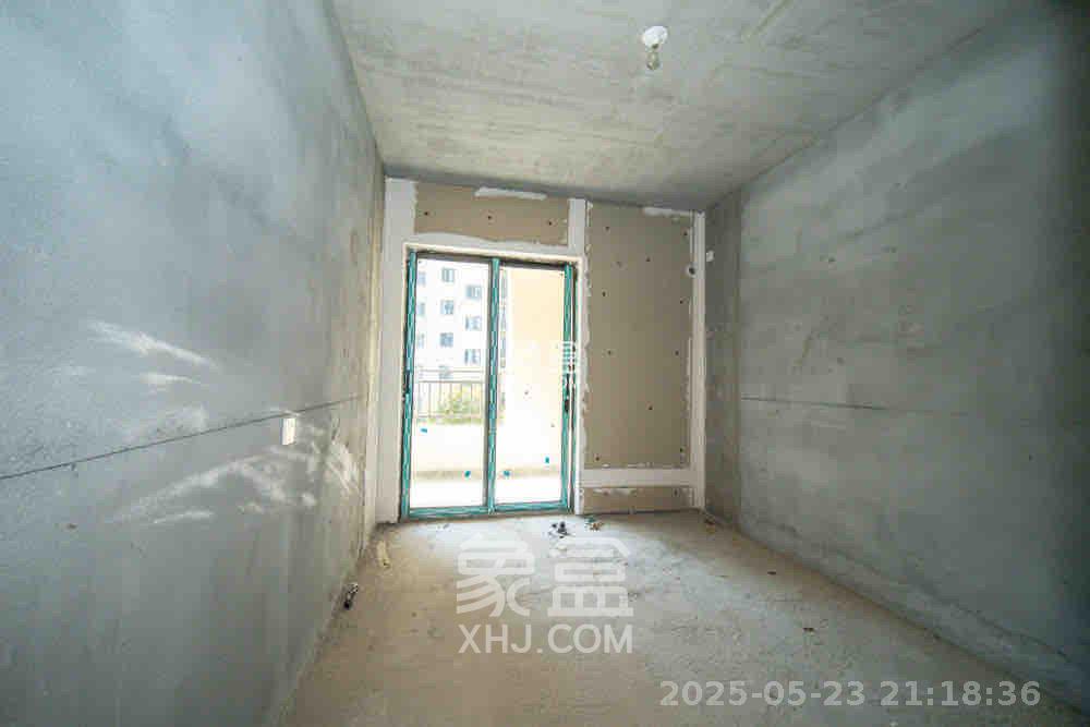 中梁星都荟  4室2厅2卫    1200.0元/月室内图