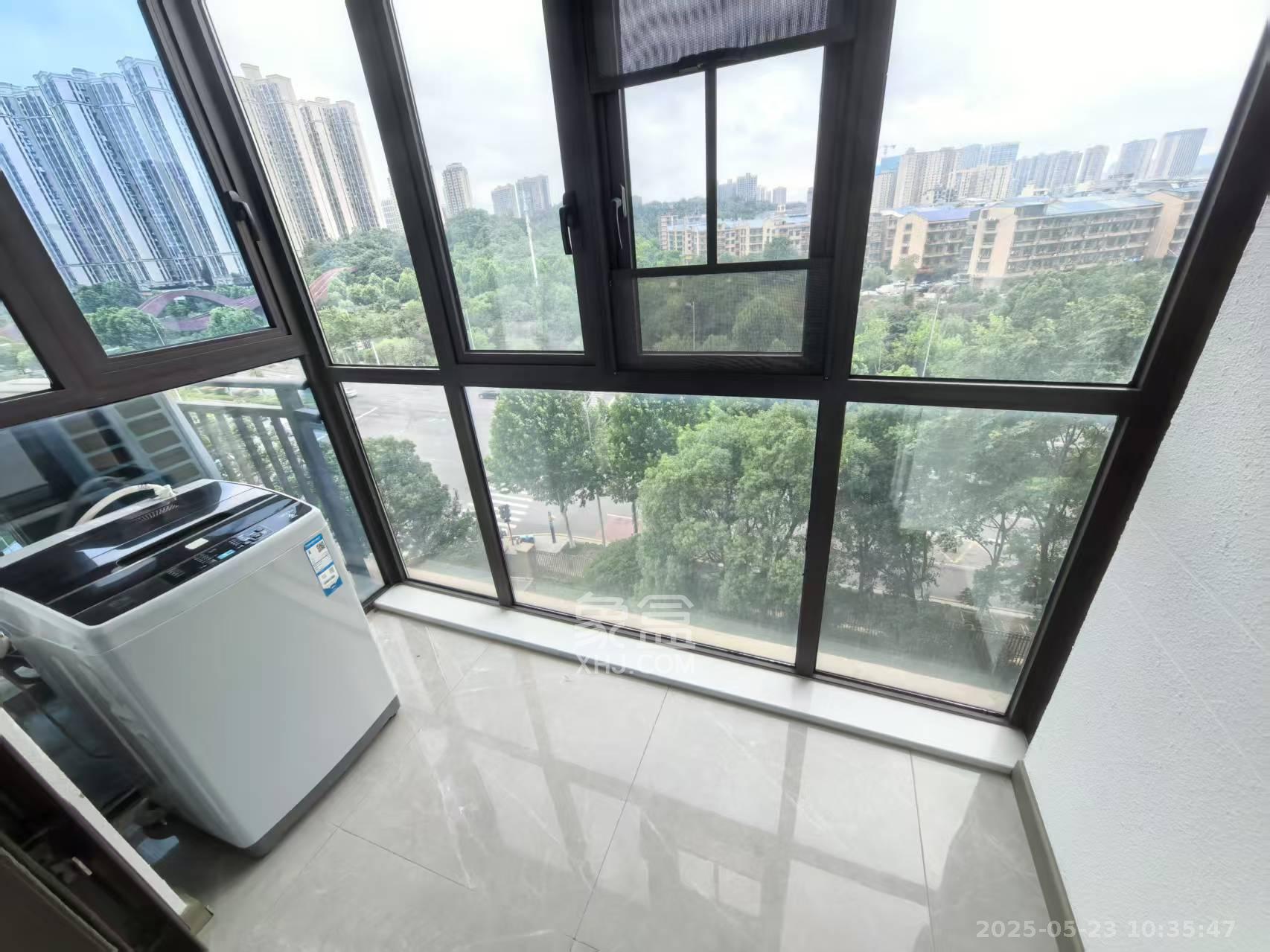 达美溪湖湾  4室2厅2卫    6000.0元/月 达美溪湖湾  4室2厅2卫    6000.0元/月室内图