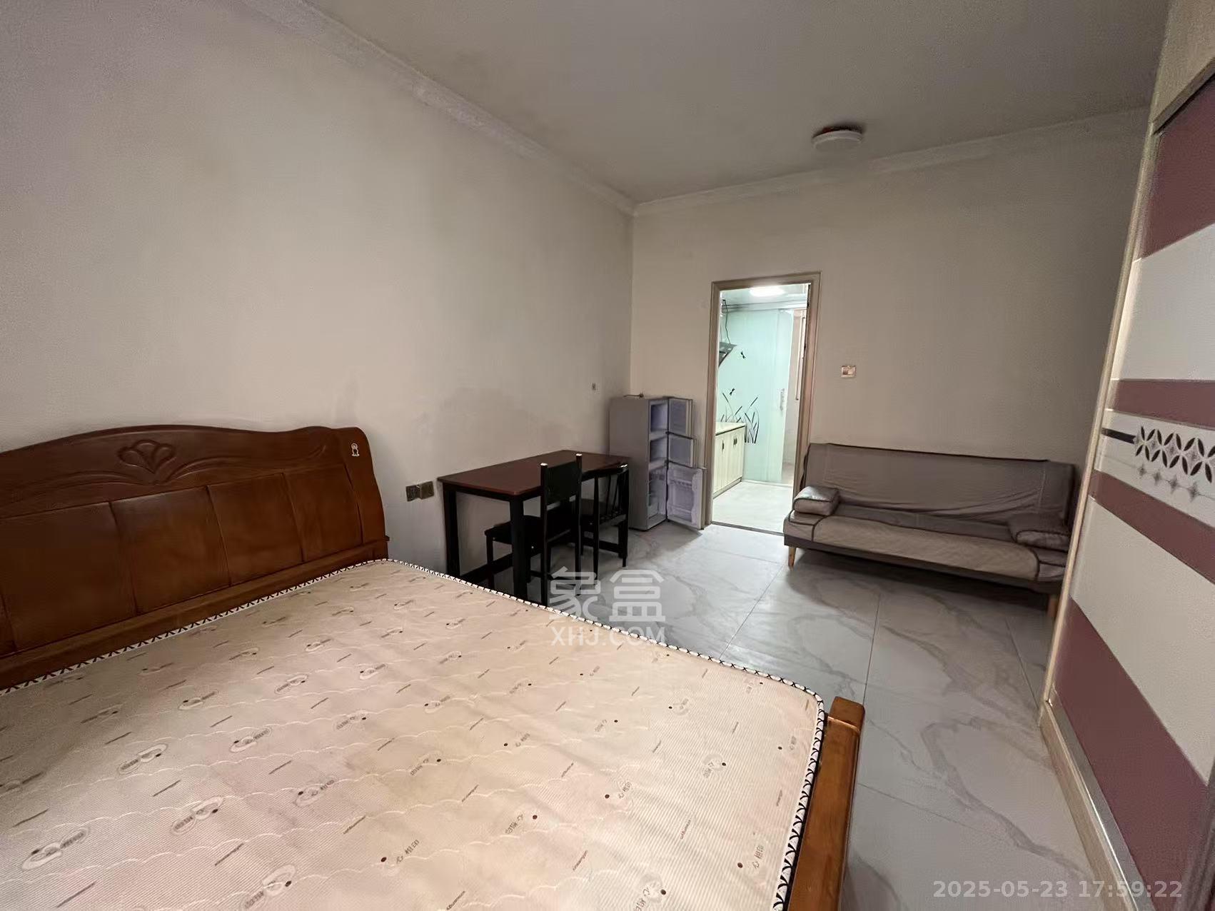 和康园小区 1室1厅1卫 1050.0元/月 和康园小区 1室1厅1卫 1050.0元/月室内图