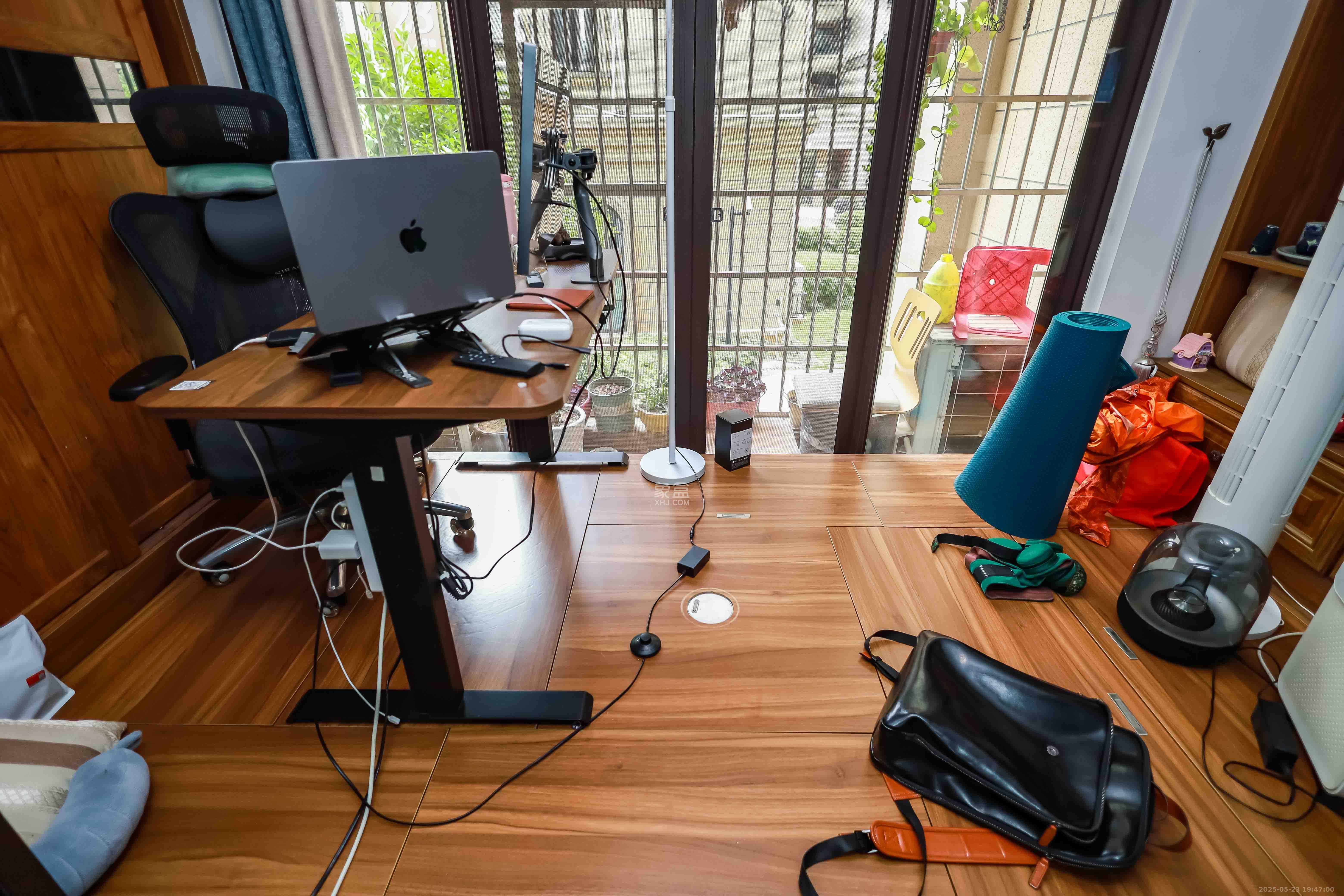 奥克斯缔壹城  3室2厅2卫    95.0万 奥克斯缔壹城  3室2厅2卫    95.0万阳台