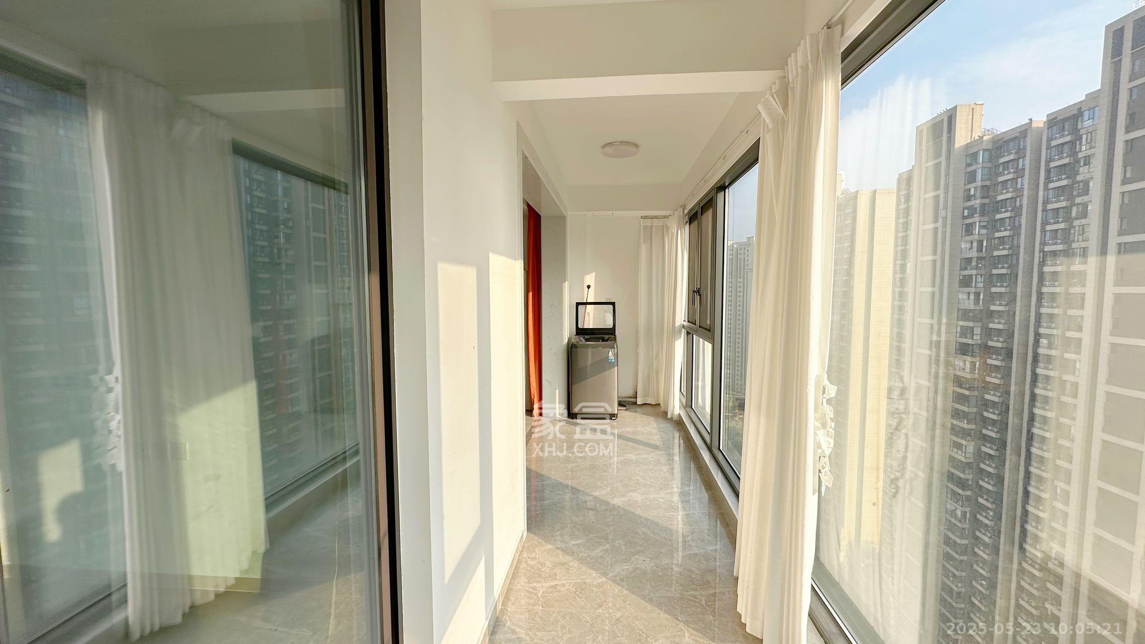 梅溪湖玺悦(新城金茂梦想玺悦) 3室2厅2卫 2800.0元/月 梅溪湖玺悦(新城金茂梦想玺悦) 3室2厅2卫 2800.0元/月室内图