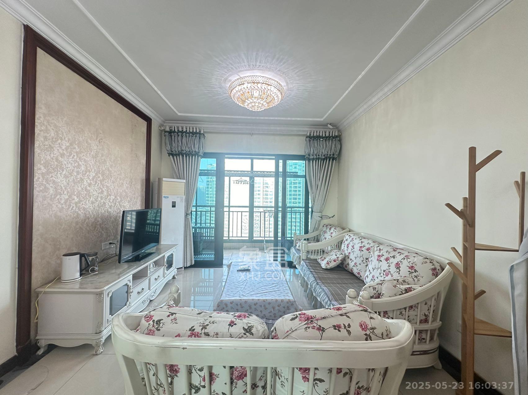 恒大雅苑 3室2厅1卫 2500.0元/月 恒大雅苑 3室2厅1卫 2500.0元/月室内图