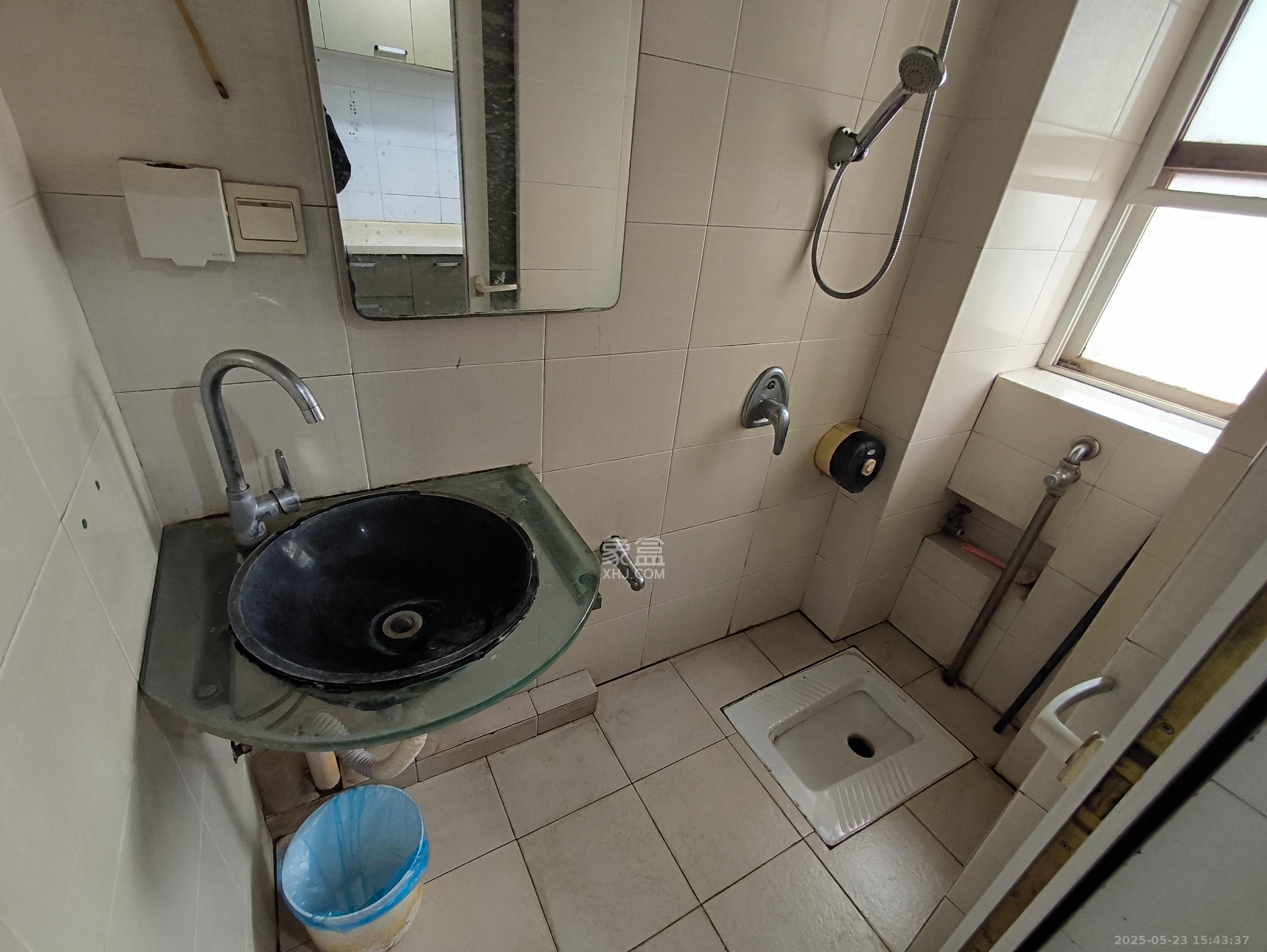 楚湘街一条巷散盘 2室1厅1卫 1800.0元/月 楚湘街一条巷散盘 2室1厅1卫 1800.0元/月室内图