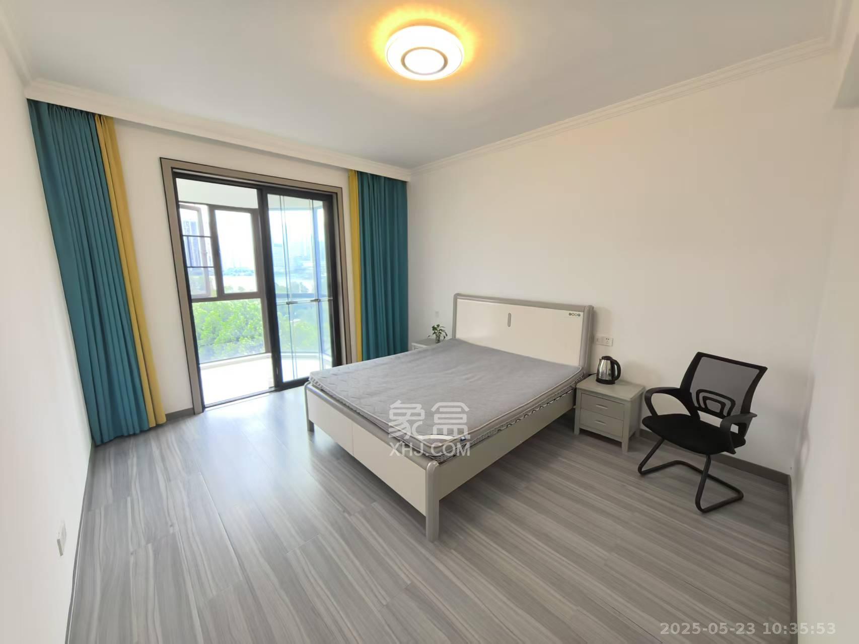 达美溪湖湾  4室2厅2卫    6000.0元/月 达美溪湖湾  4室2厅2卫    6000.0元/月室内图