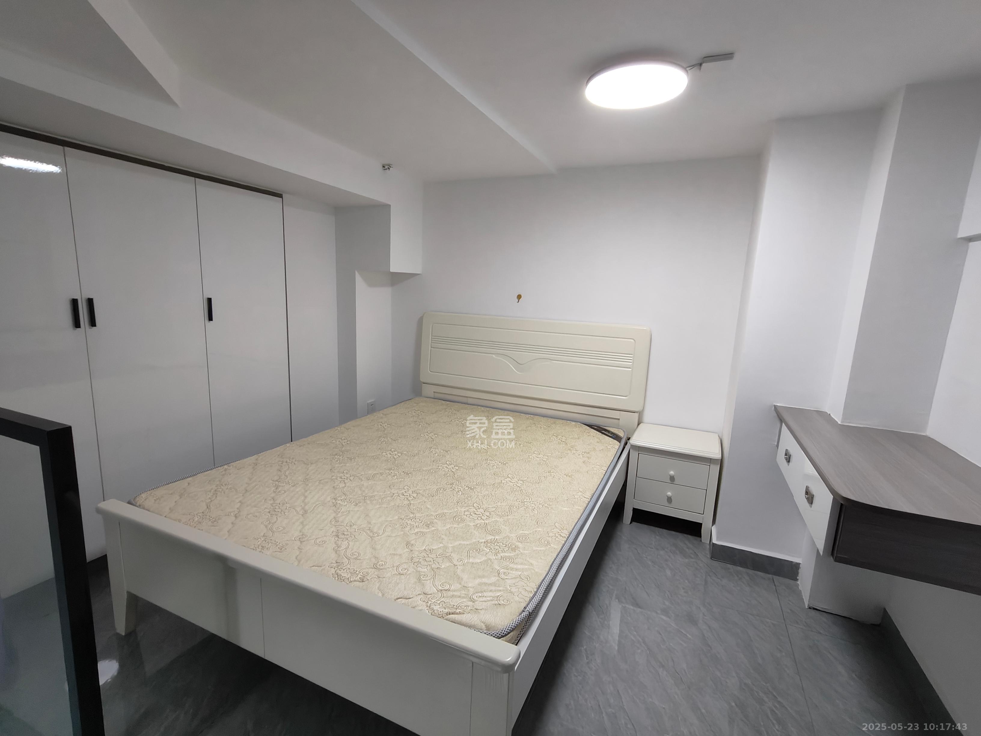 梅溪湖家居建材城  2室1厅1卫   1550.00元/月室内图