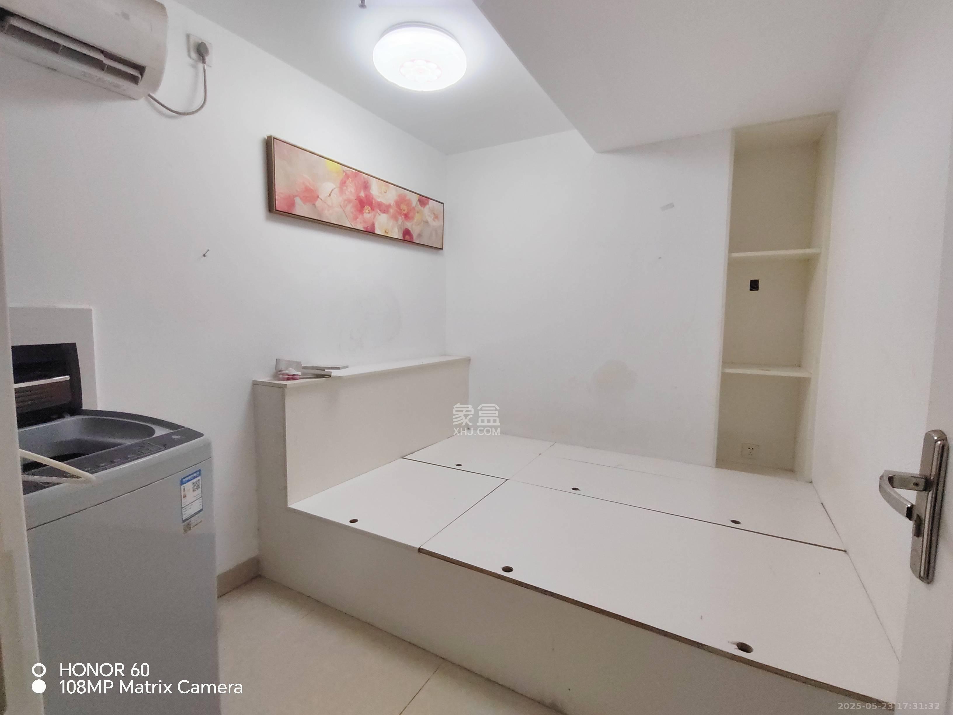 少帅府 2室1厅1卫 2000.0元/月 少帅府 2室1厅1卫 2000.0元/月室内图