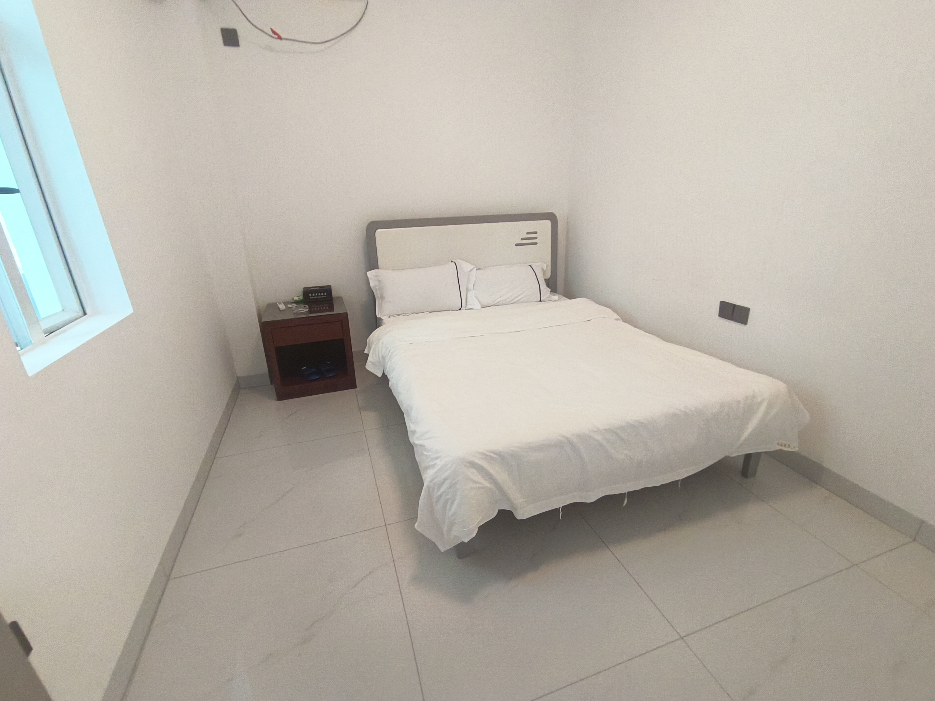 滨海新都 2室2厅1卫 90.0万 滨海新都 2室2厅1卫 90.0万客厅