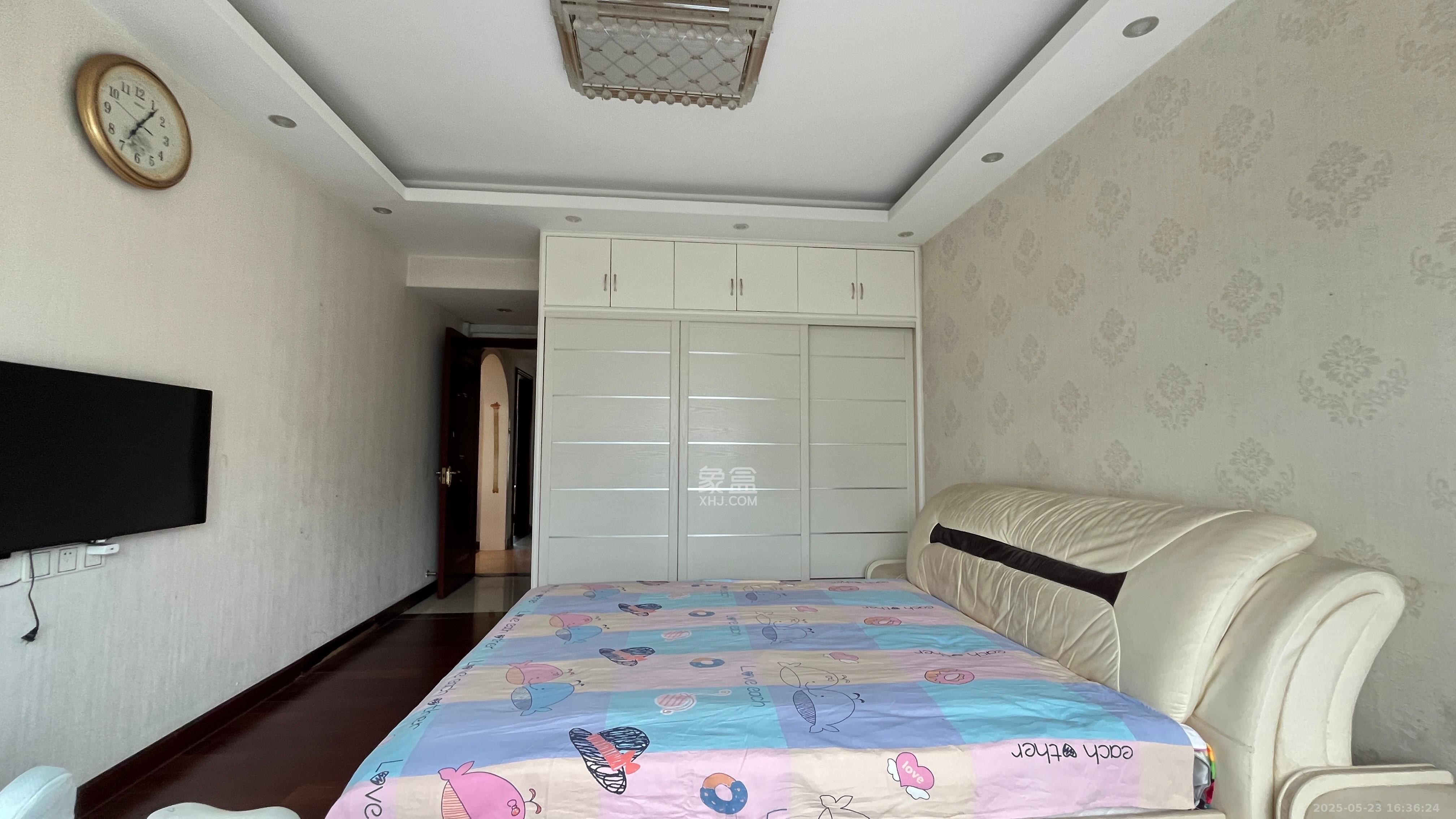 恒大雅苑  4室2厅2卫   3200.00元/月室内图