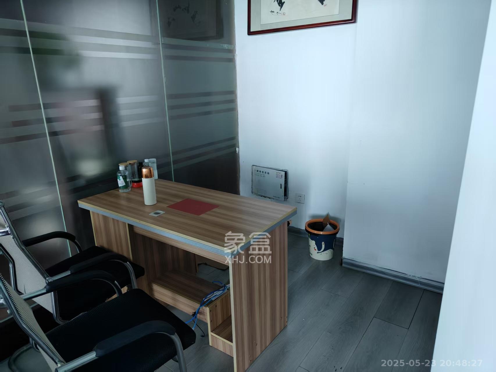 长盛上东区  1室1厅1卫   9000.00元/月