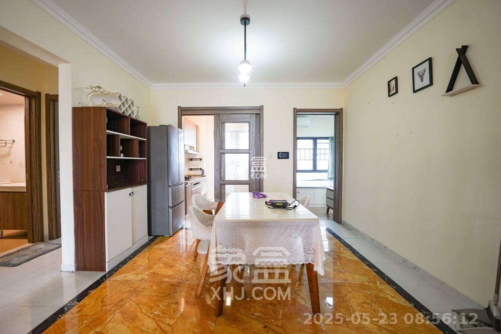 碧桂园公园壹号(凯怡茗苑)  3室2厅2卫    2300.0元/月 碧桂园公园壹号(凯怡茗苑)  3室2厅2卫    2300.0元/月室内图