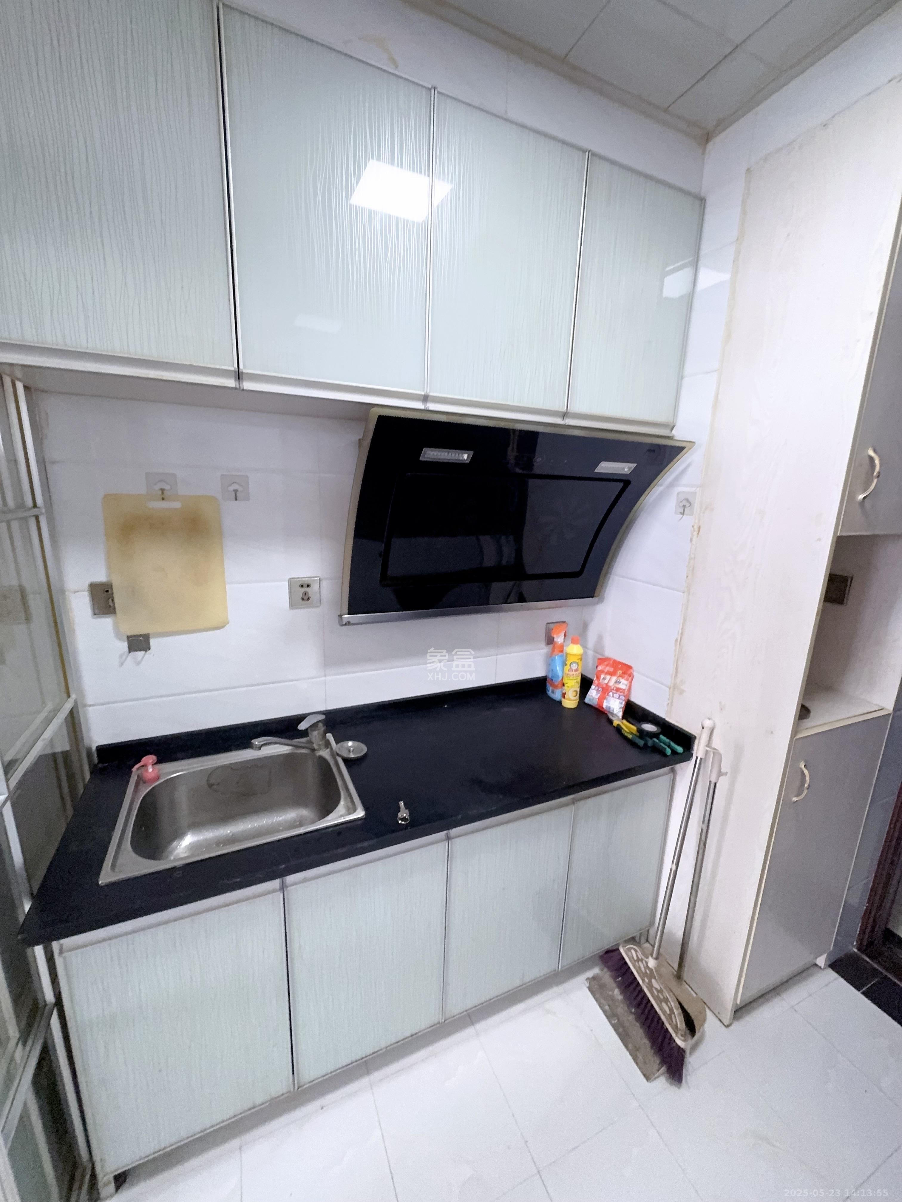 永林小时代  1室1厅1卫    1400.0元/月室内图