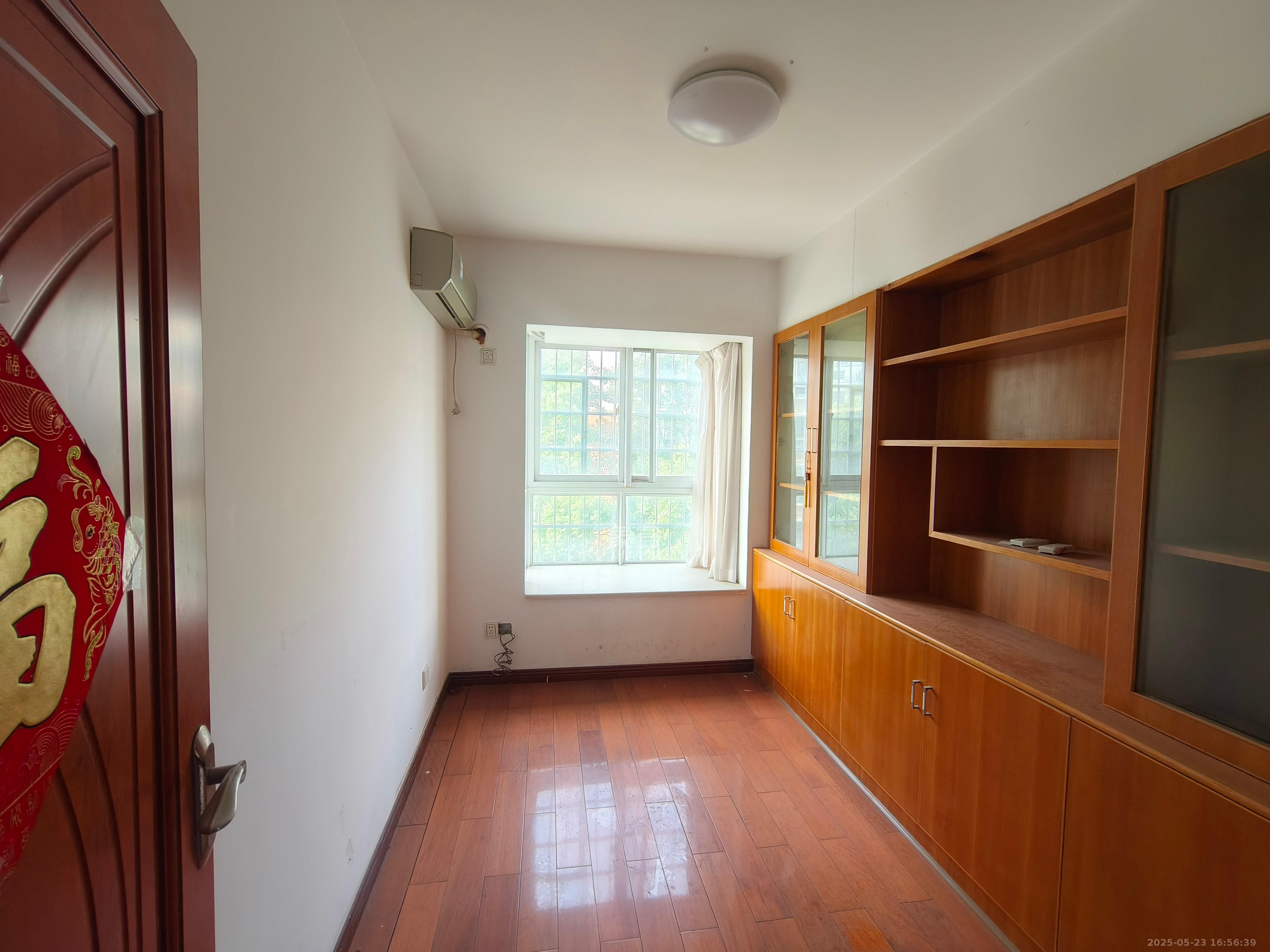 枫林美景 3室0厅0卫 3000.0元/月 枫林美景 3室0厅0卫 3000.0元/月室内图