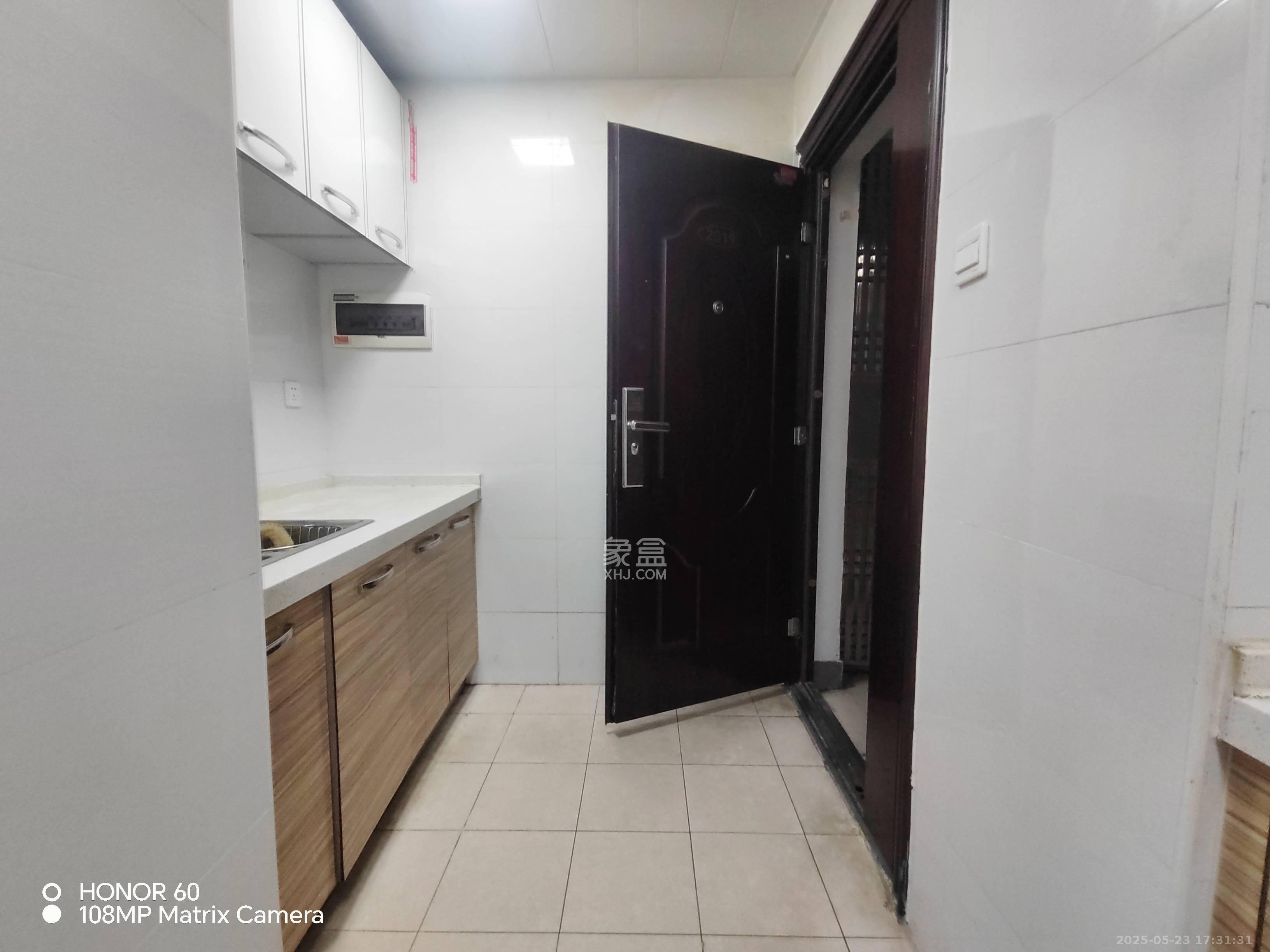 少帅府 2室1厅1卫 2000.0元/月 少帅府 2室1厅1卫 2000.0元/月室内图