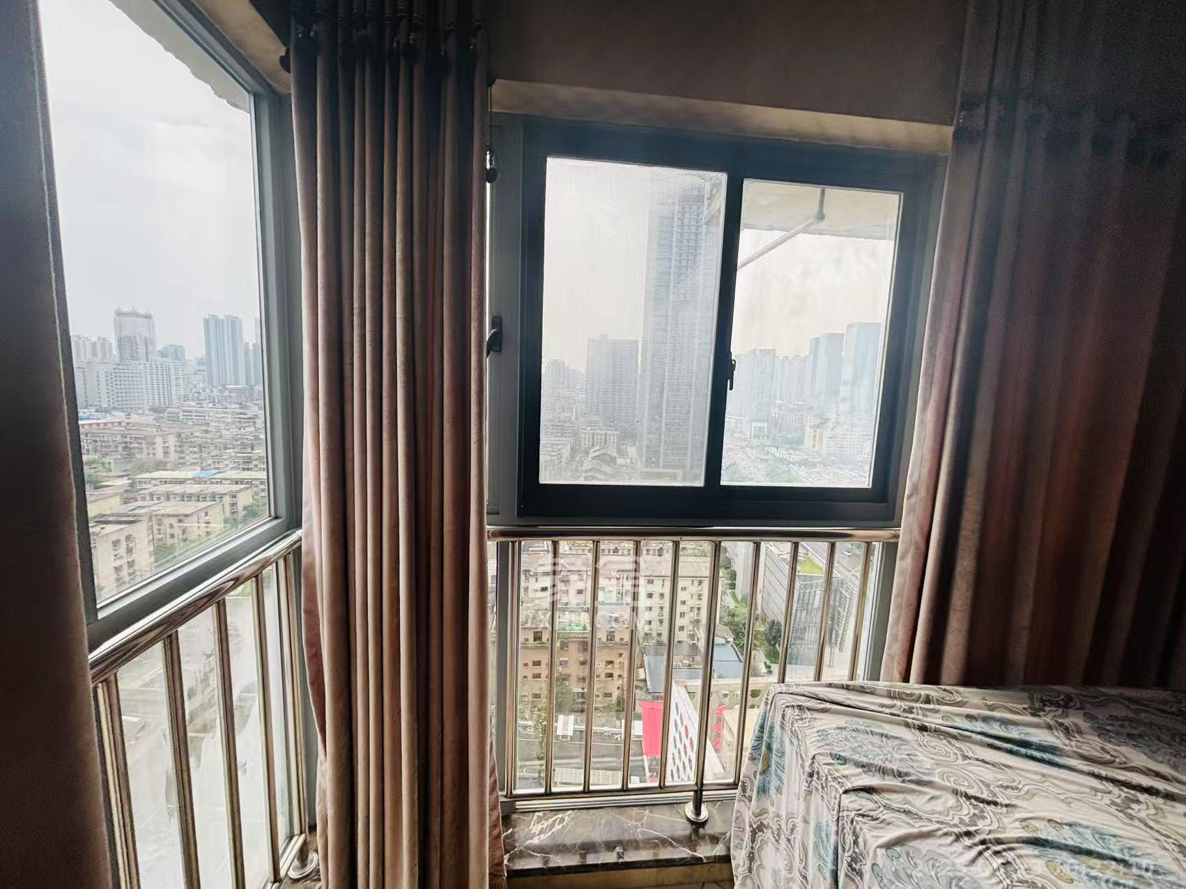 东宸19公馆 1室1厅1卫 2600.0元/月 东宸19公馆 1室1厅1卫 2600.0元/月室内图